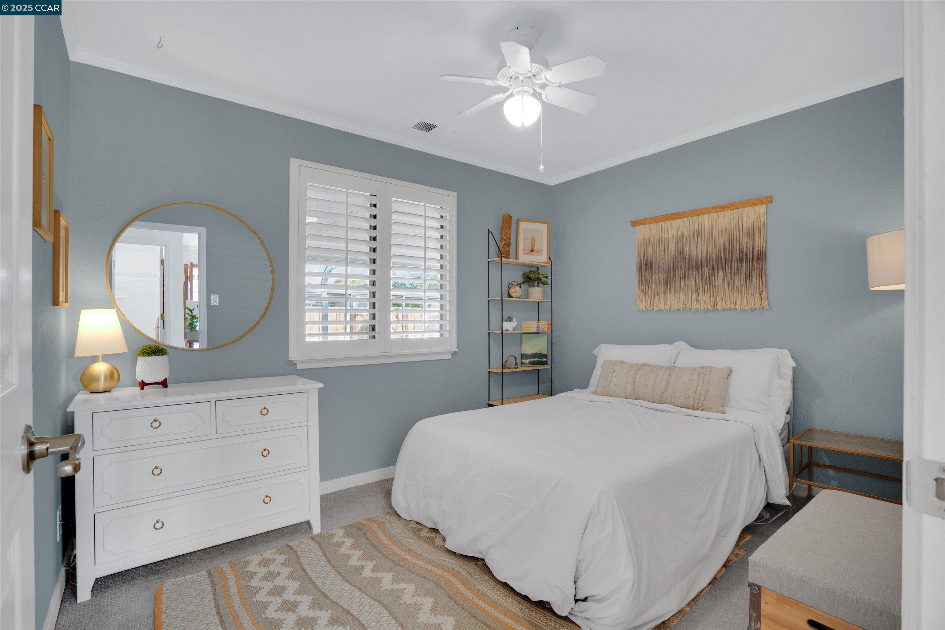 208 Hazel Dr