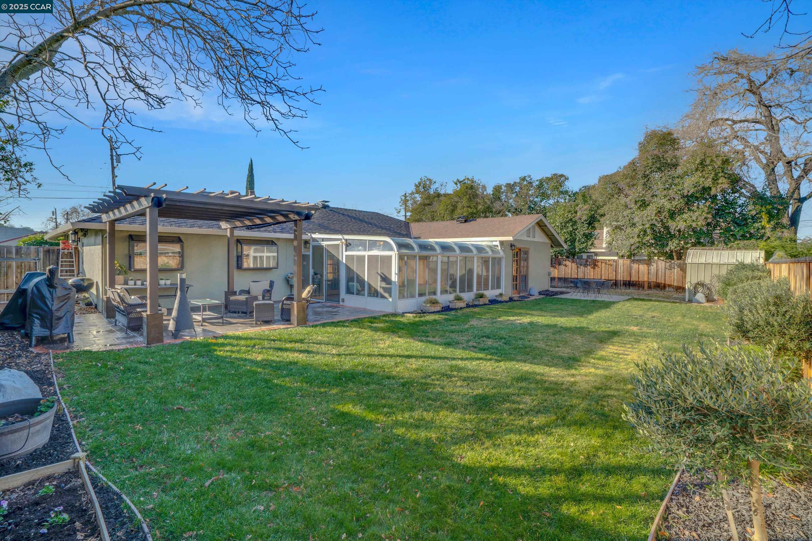 208 Hazel Dr