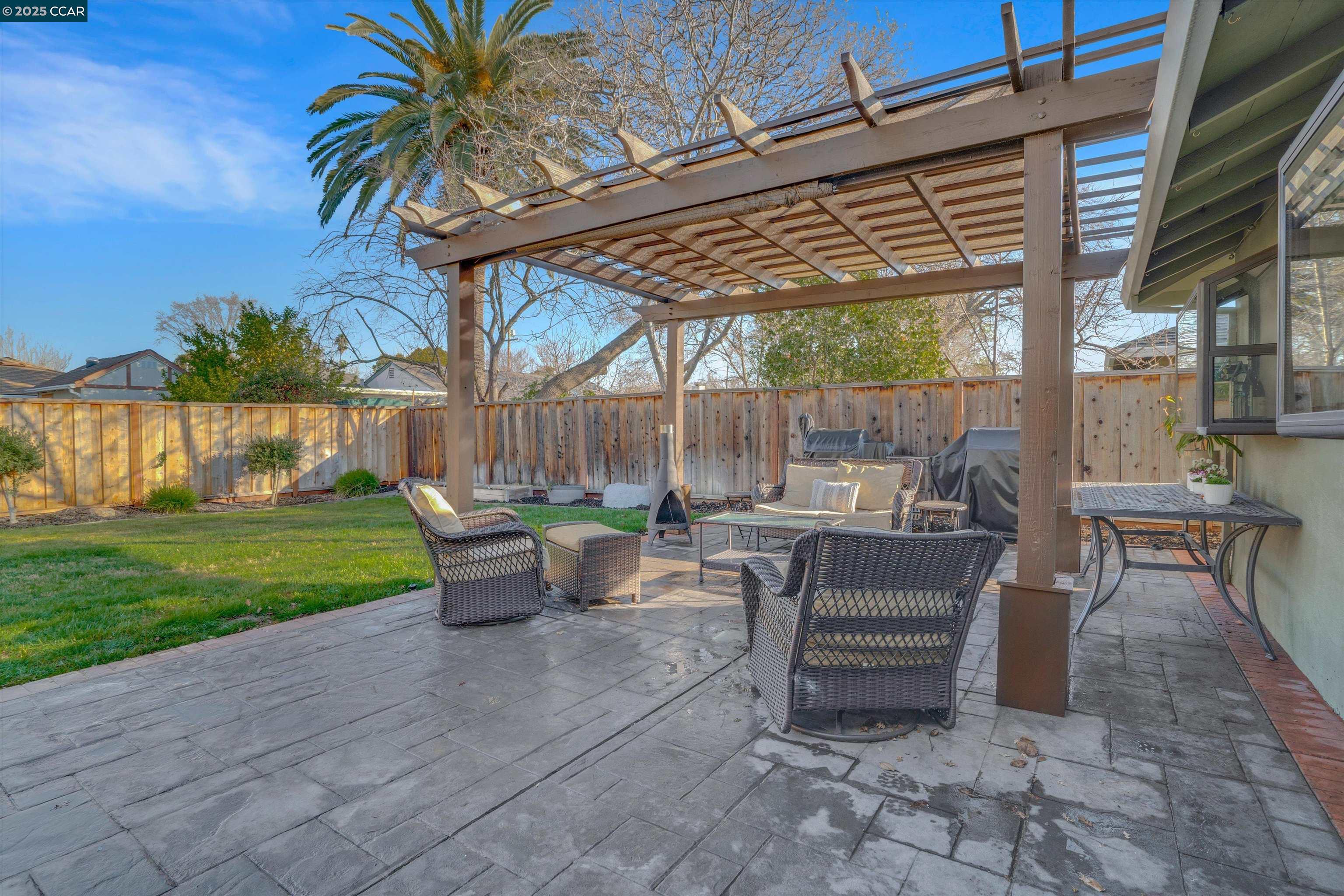 208 Hazel Dr