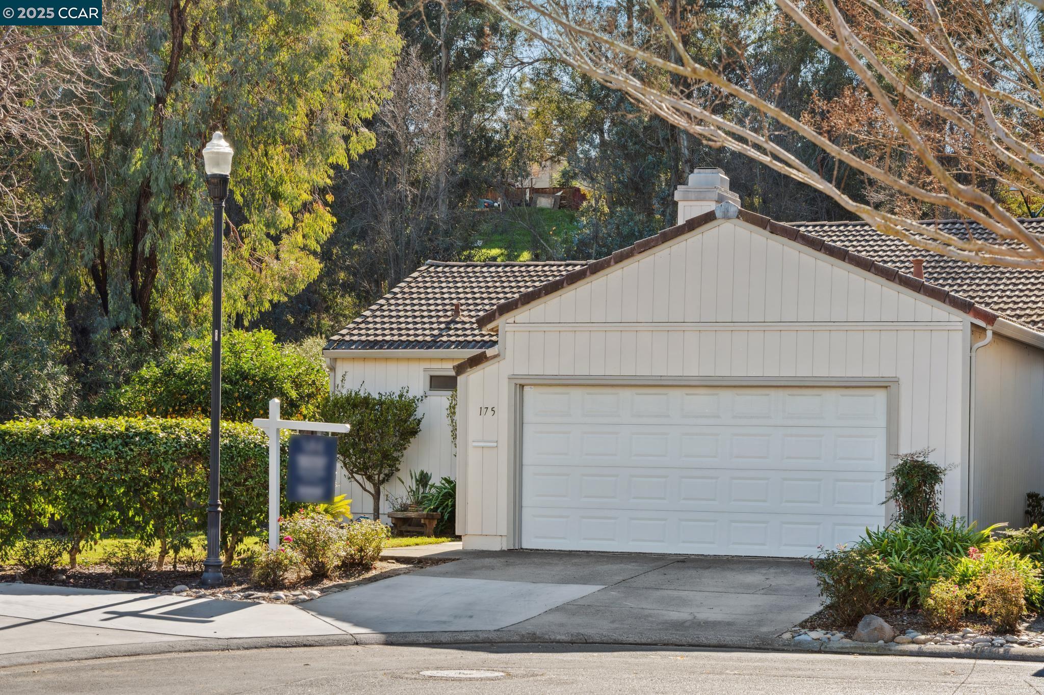 175 Mesa Ct