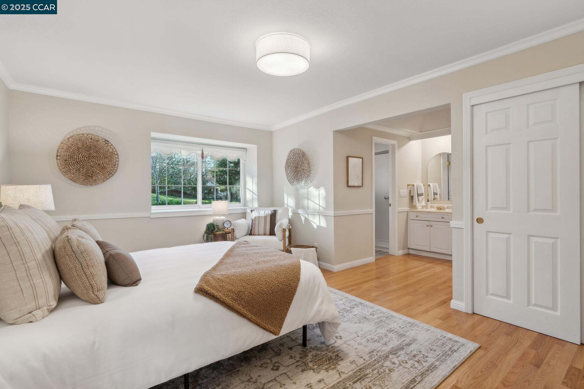 851 Luz Ct