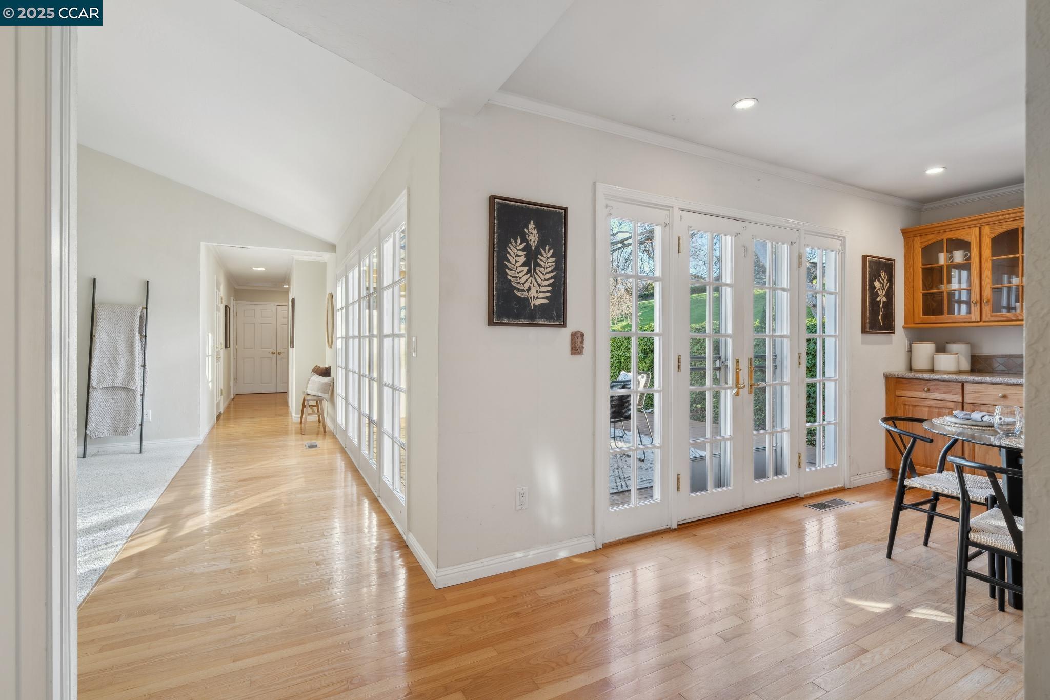 851 Luz Ct
