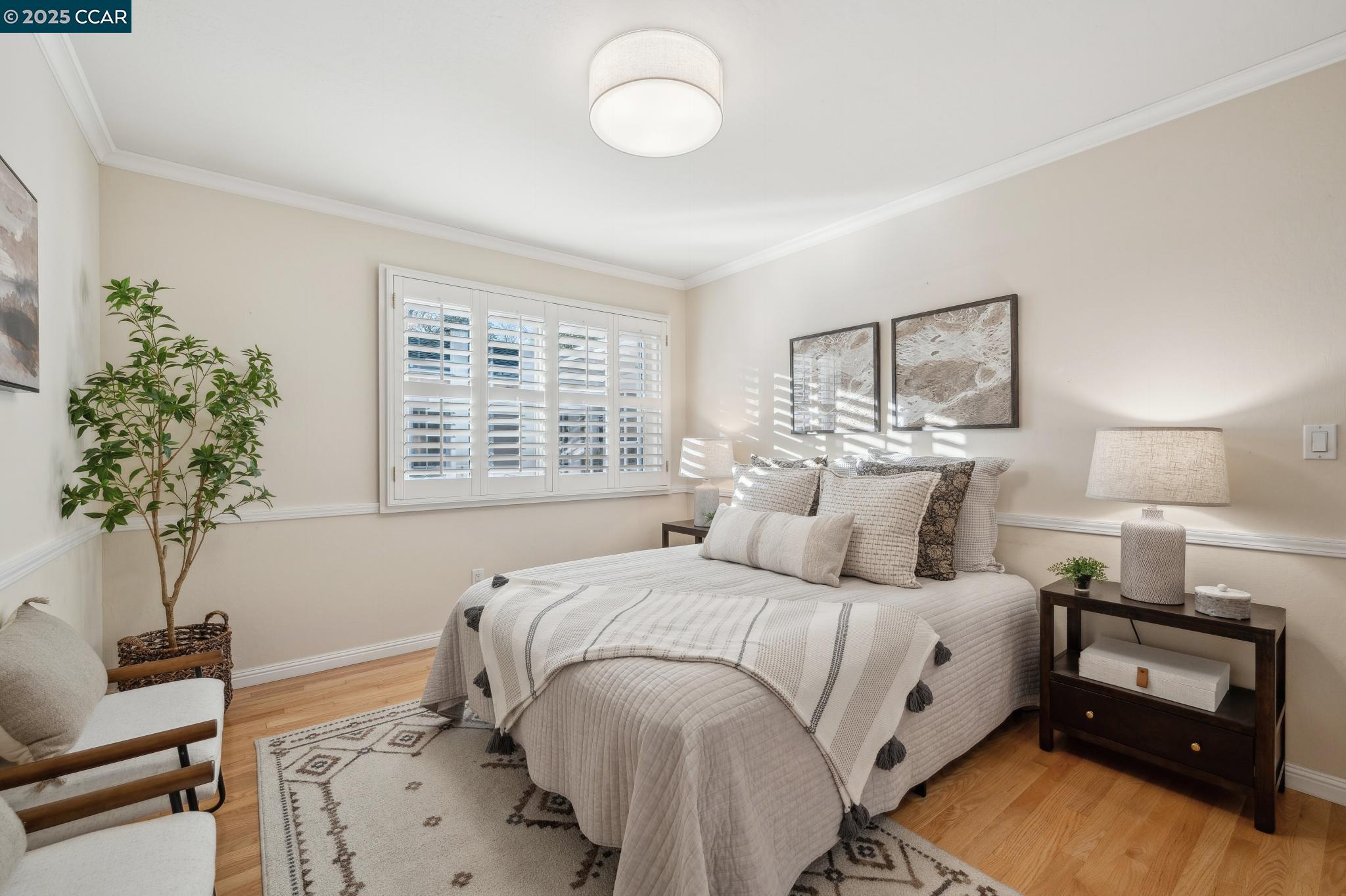 851 Luz Ct