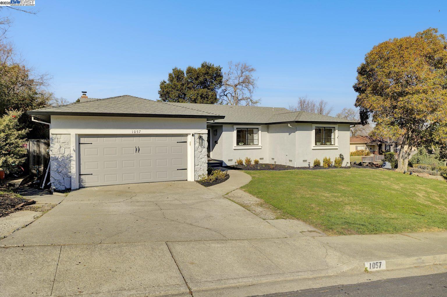 1057 Rolling Hill Way