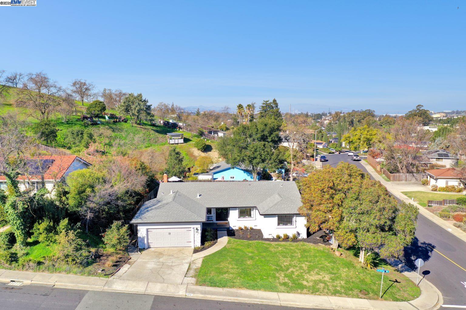 1057 Rolling Hill Way