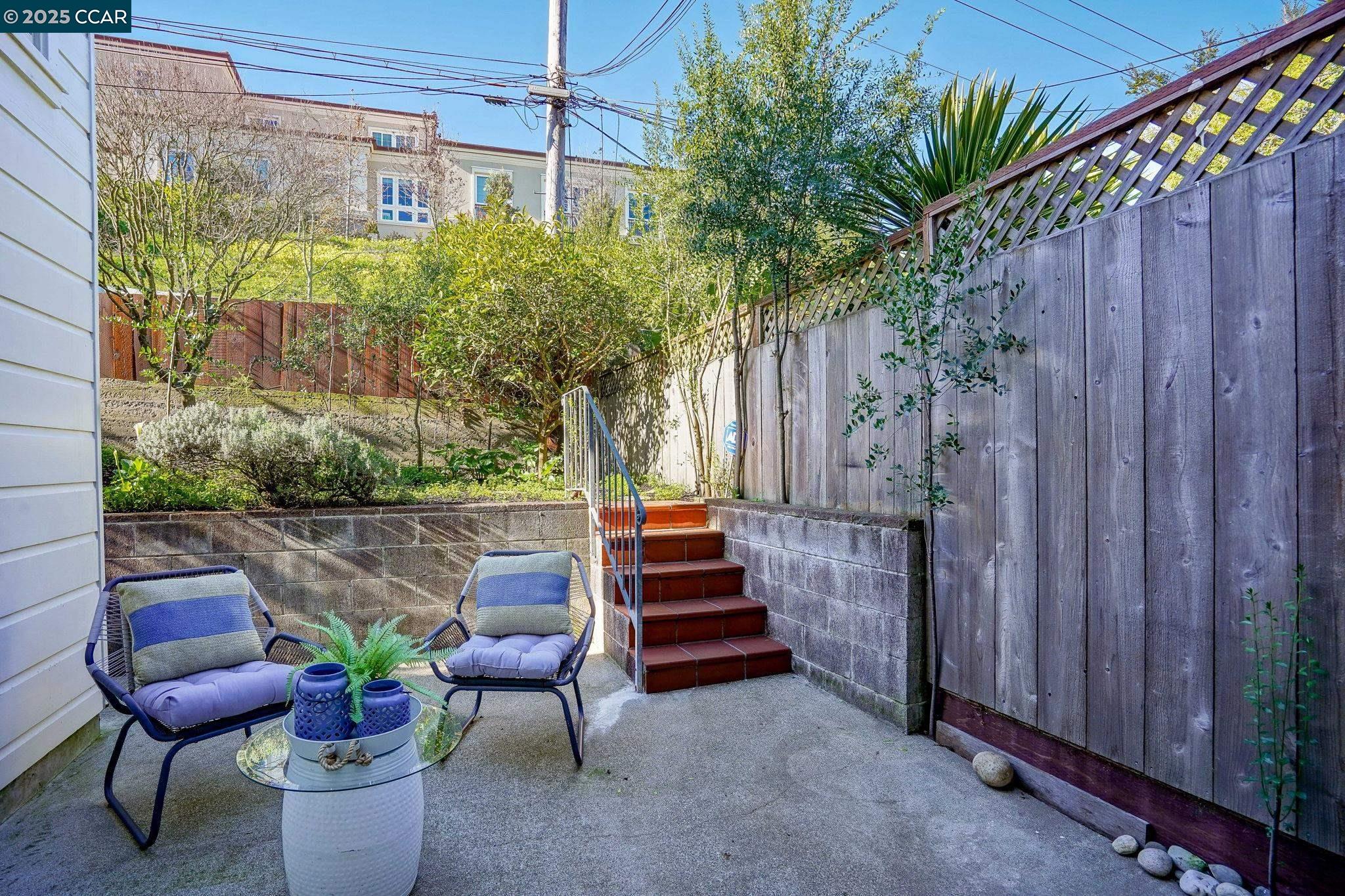 276 Ewing Terrace