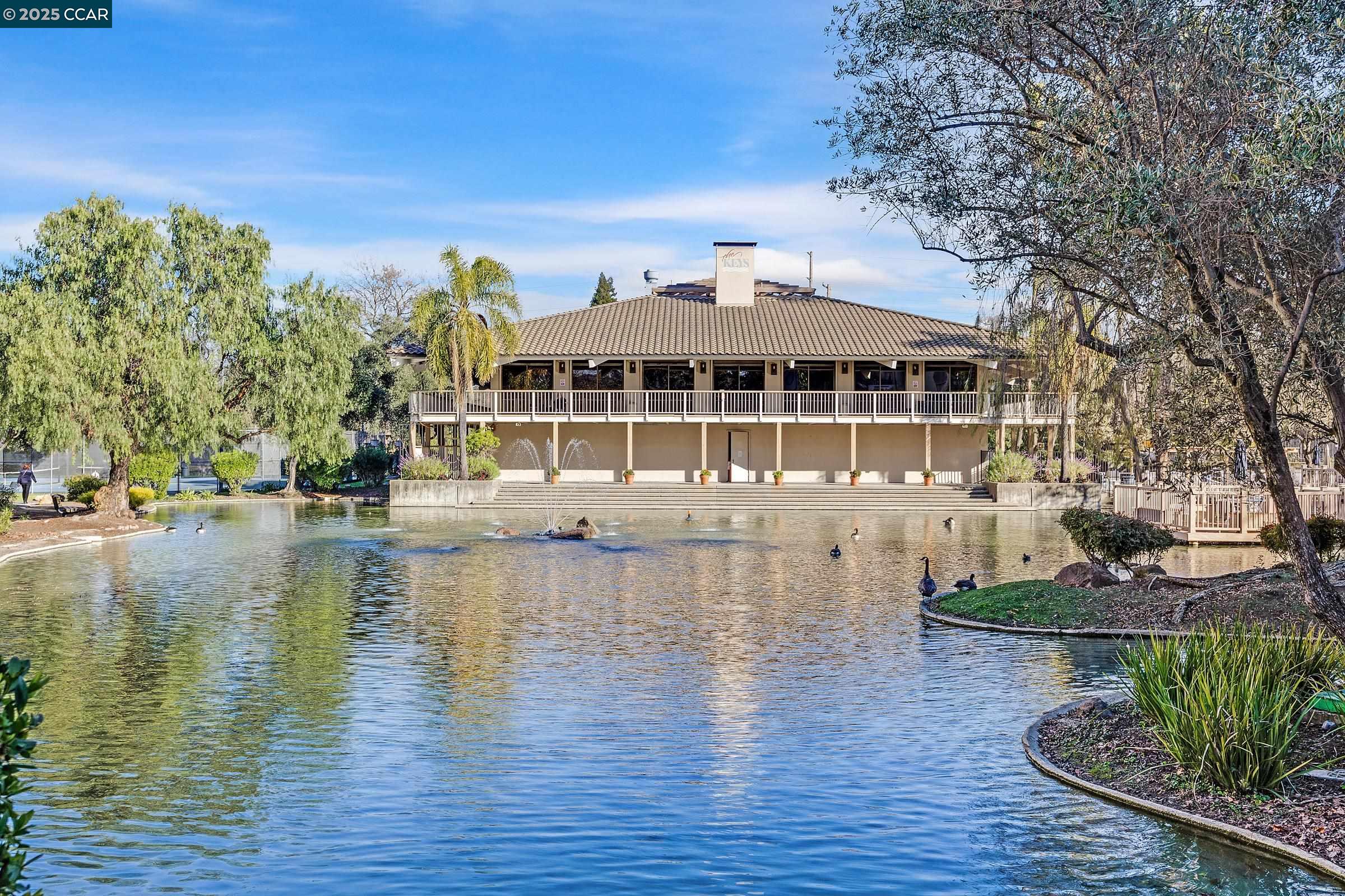310 N Civic Dr # 506