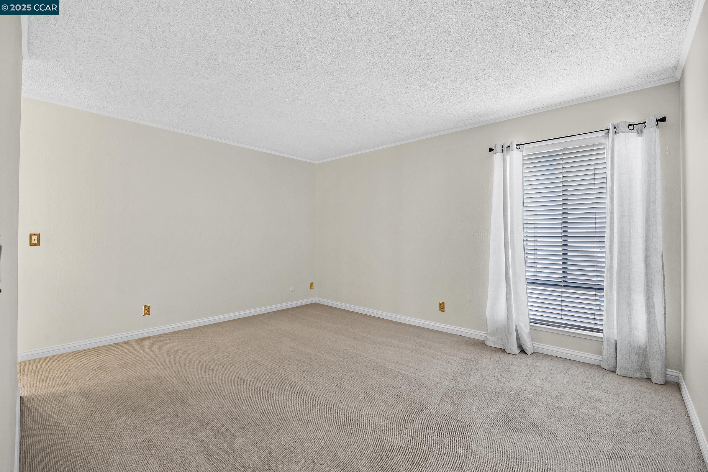 310 N Civic Dr # 506