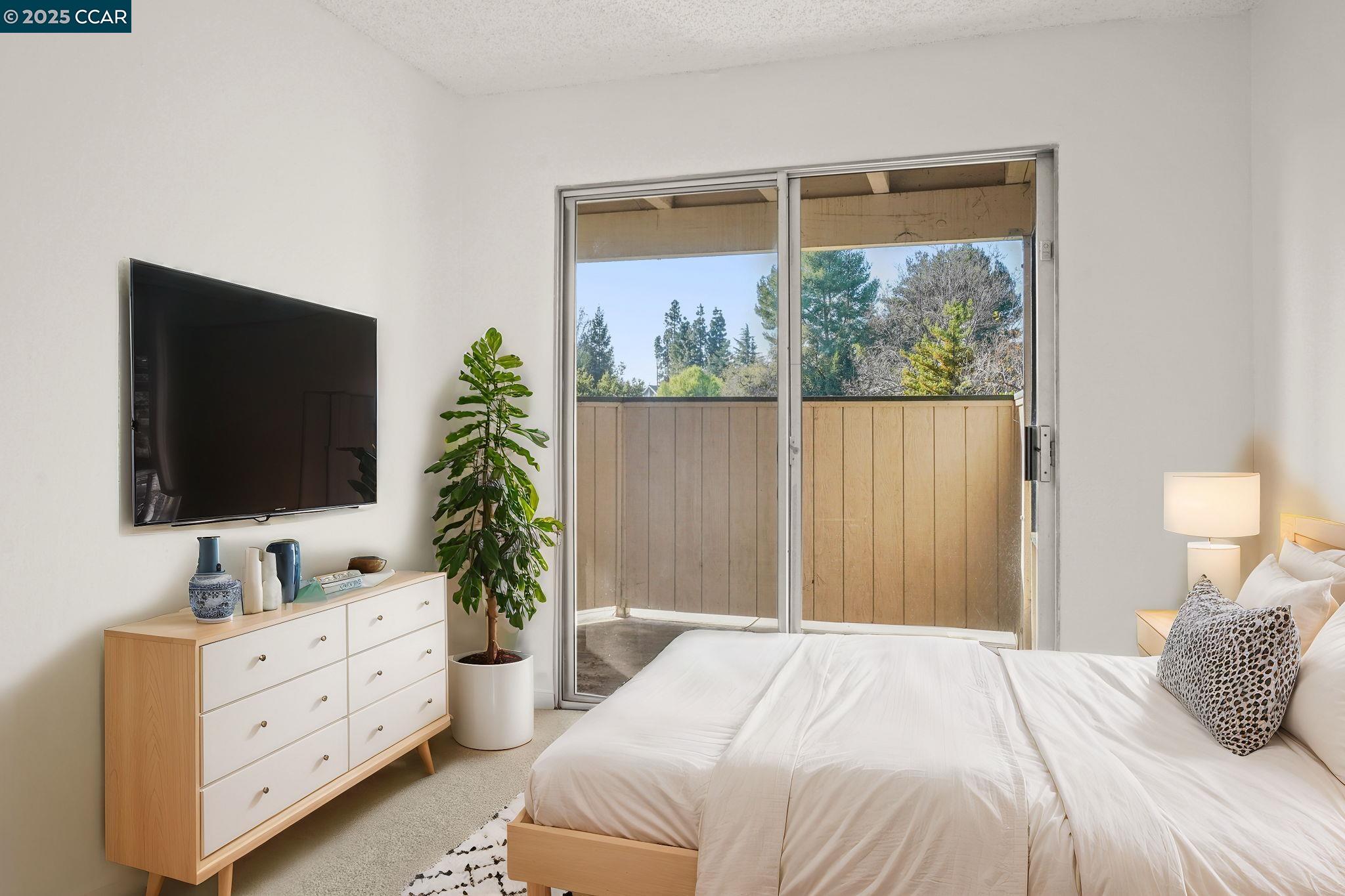 5460 Concord Blvd Unit: C3