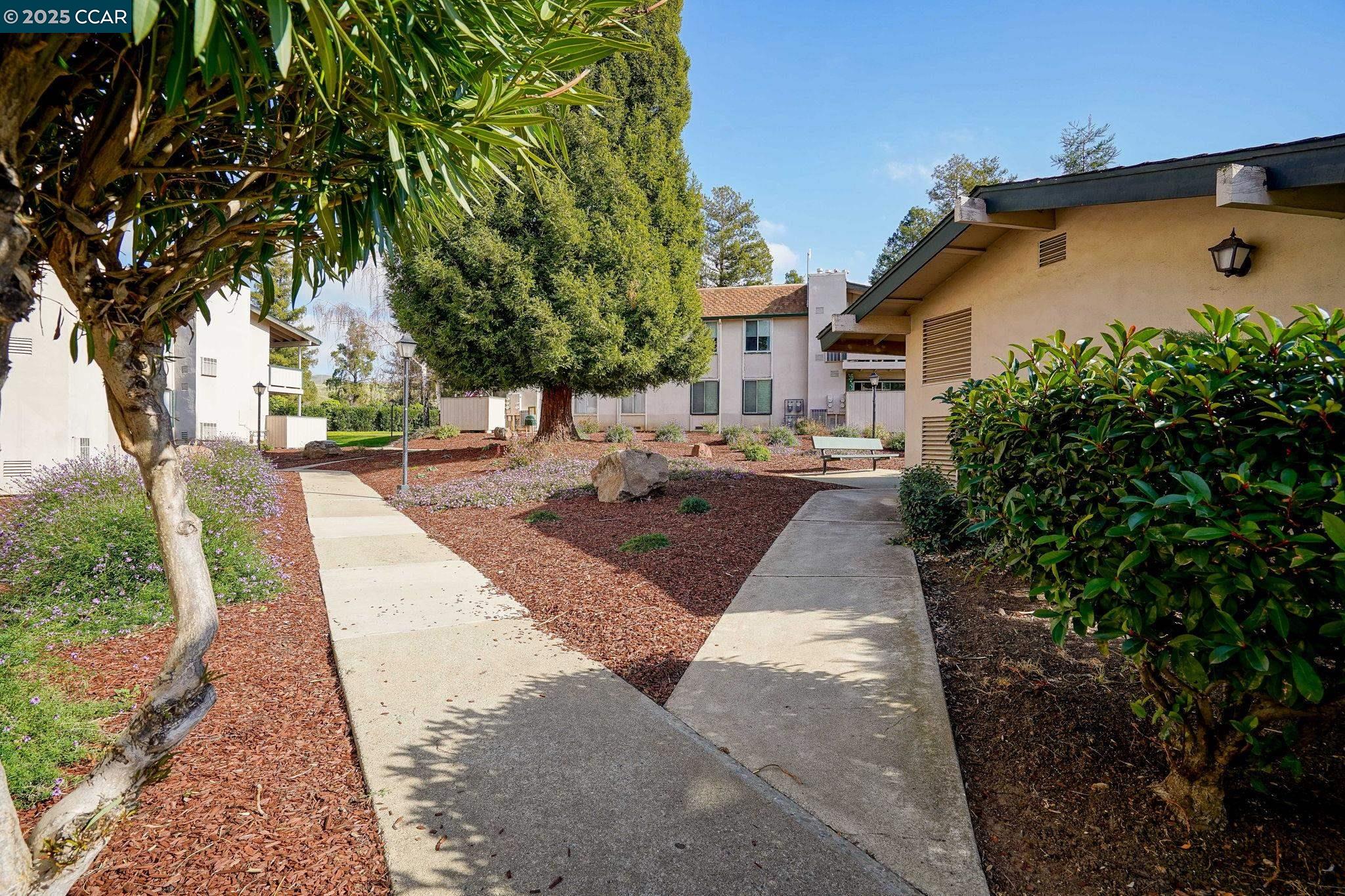 5460 Concord Blvd Unit: C3