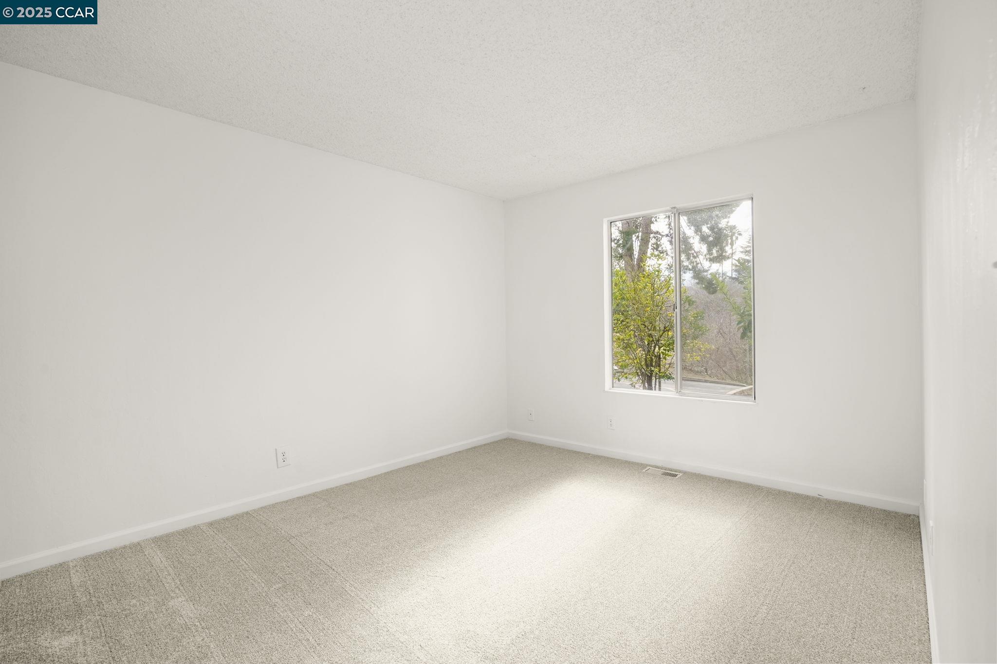 5460 Concord Blvd Unit: C3