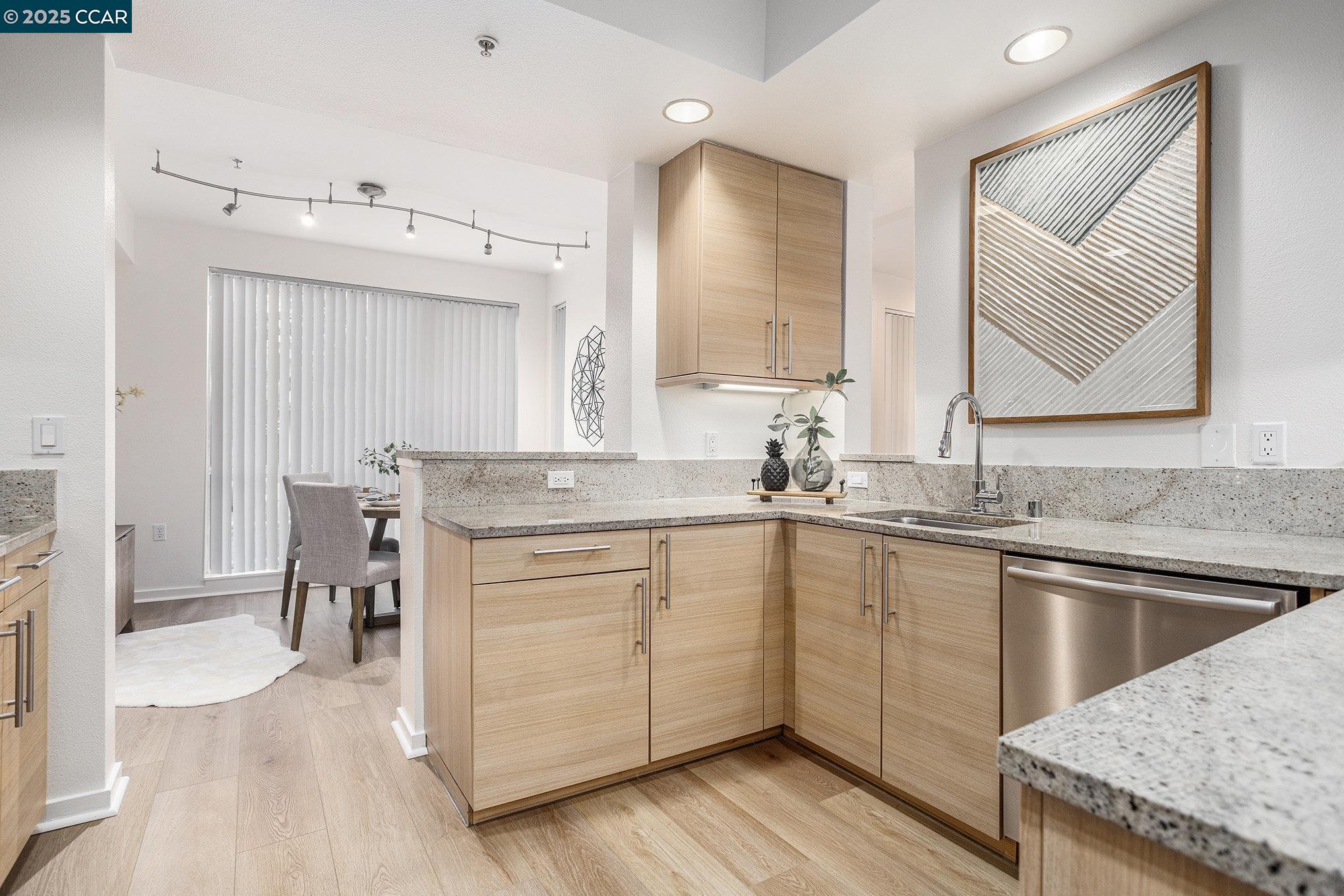 1655 N California Blvd. # 116