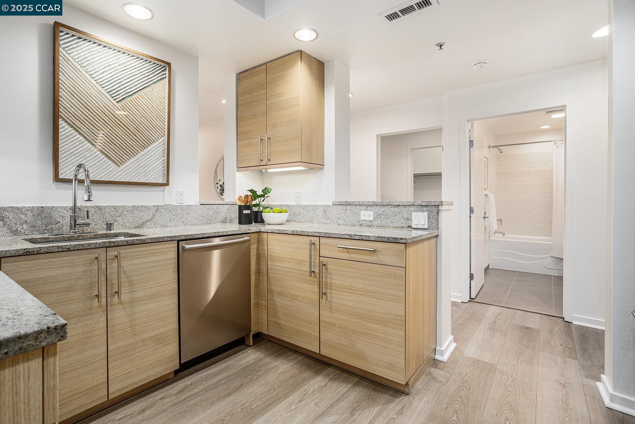 1655 N California Blvd. # 116