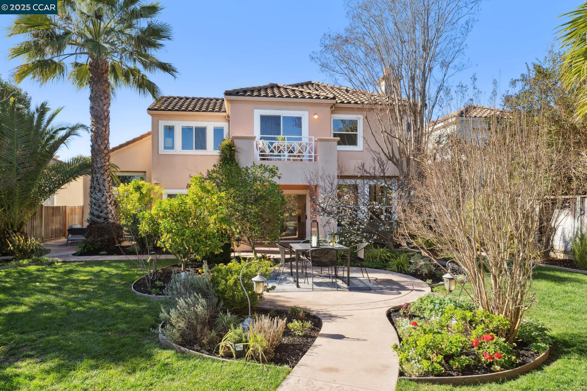 171 Camino Del Sol