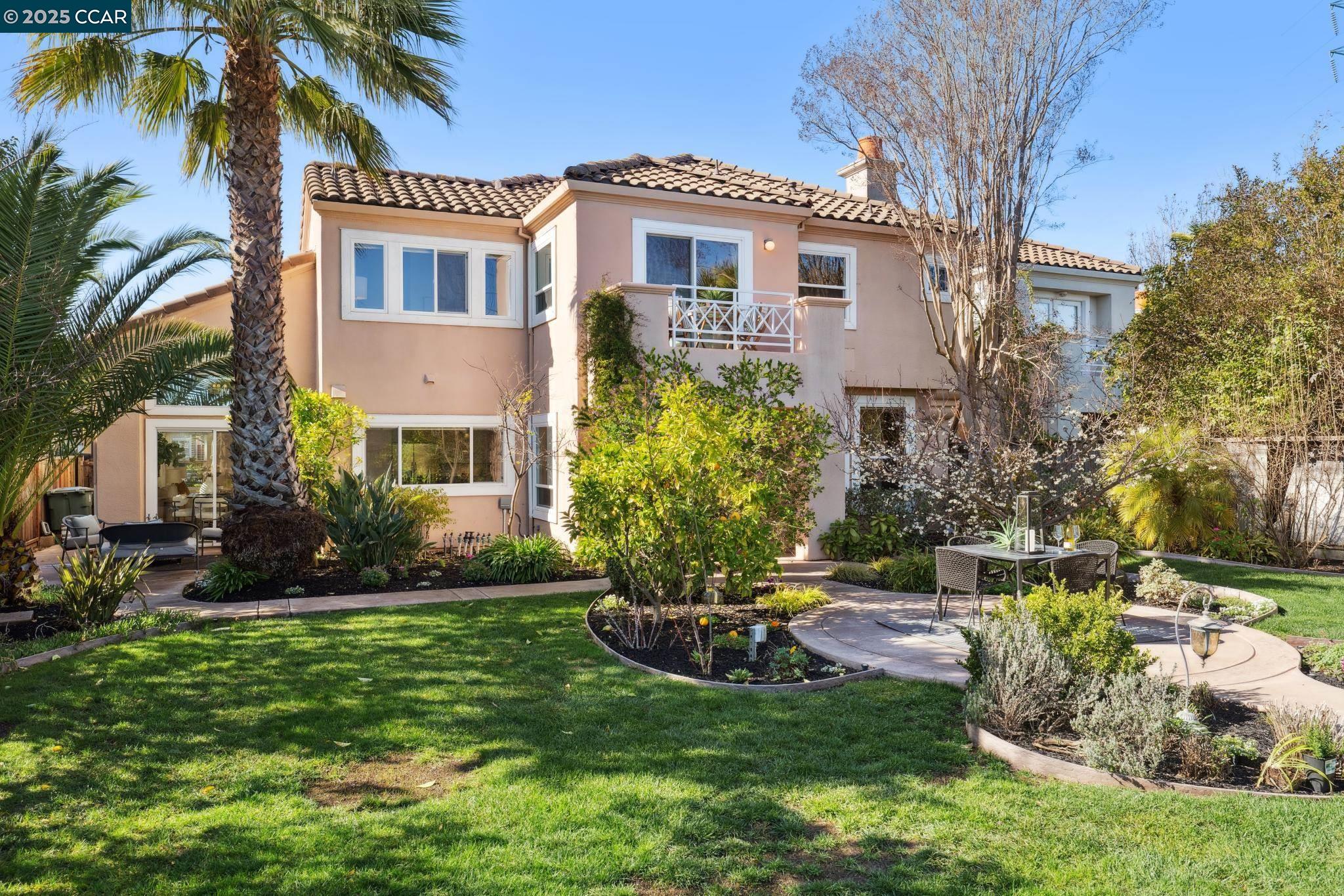 171 Camino Del Sol