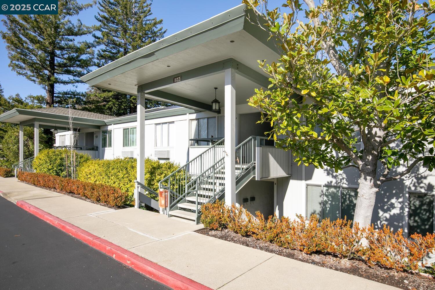 1122 Skycrest Dr # 6