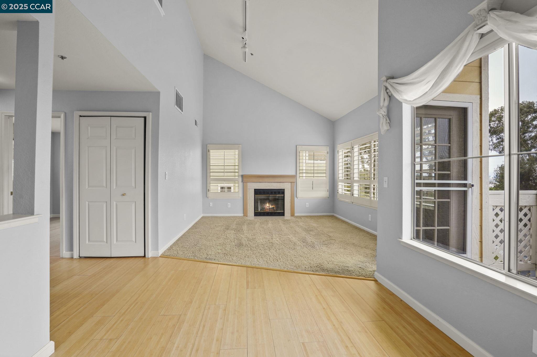 735 Buchanan St. # 204