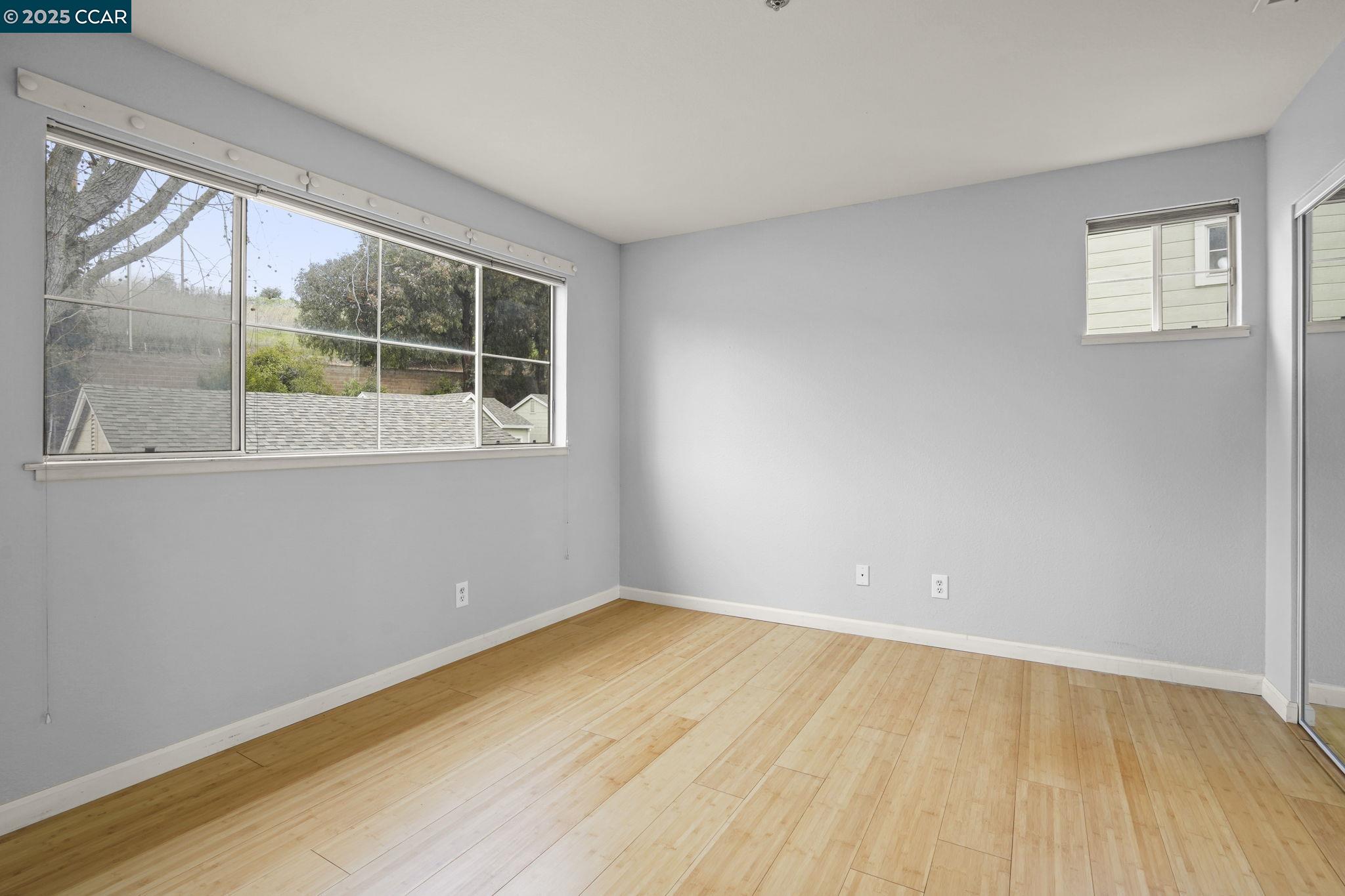 735 Buchanan St. # 204