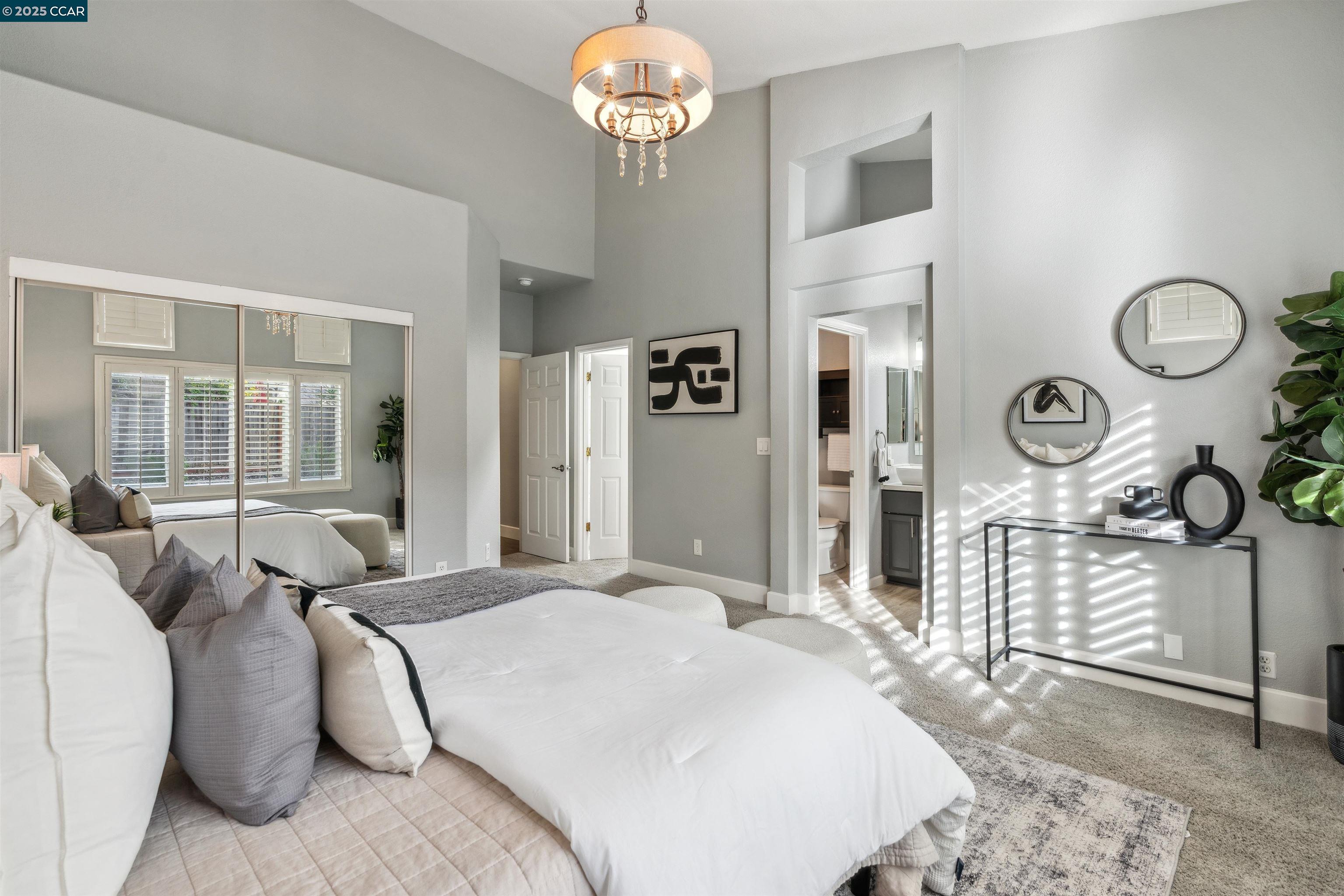 165 Blackstone Dr
