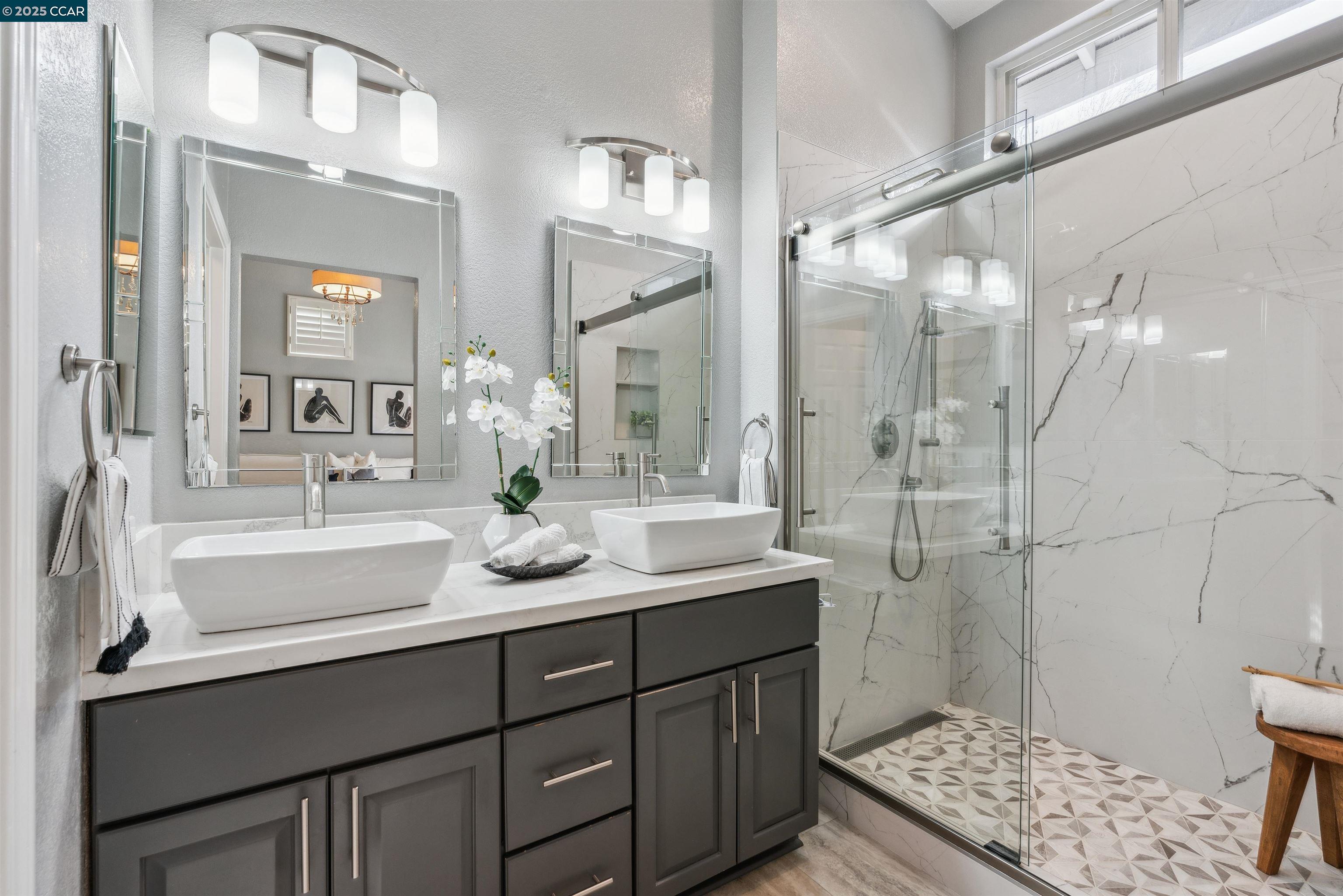 165 Blackstone Dr