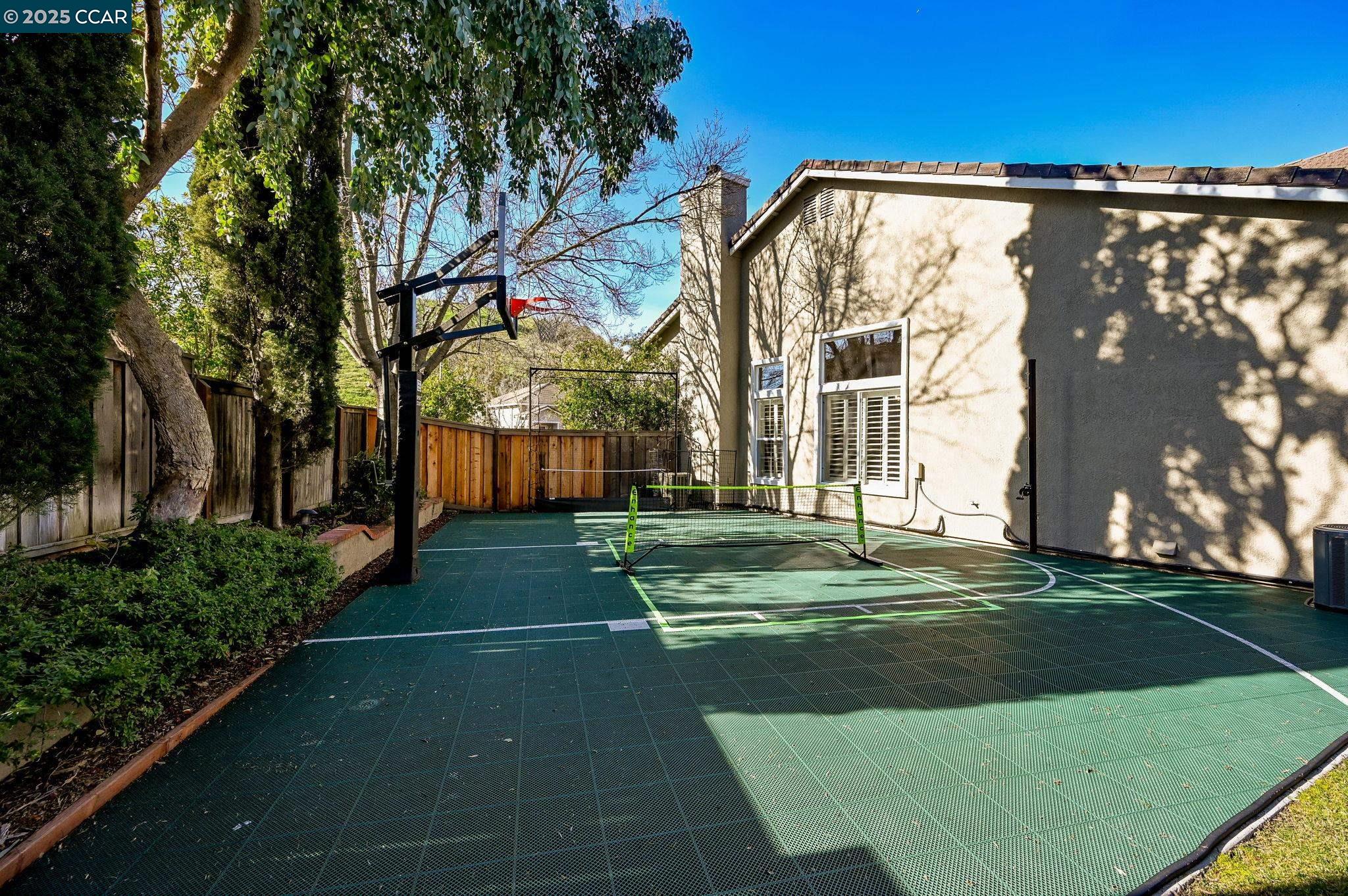 9009 Elk Drive