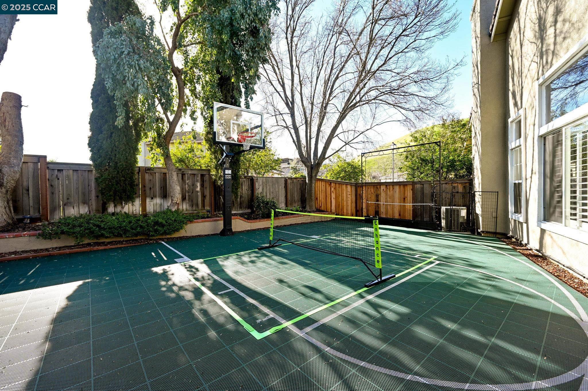 9009 Elk Drive