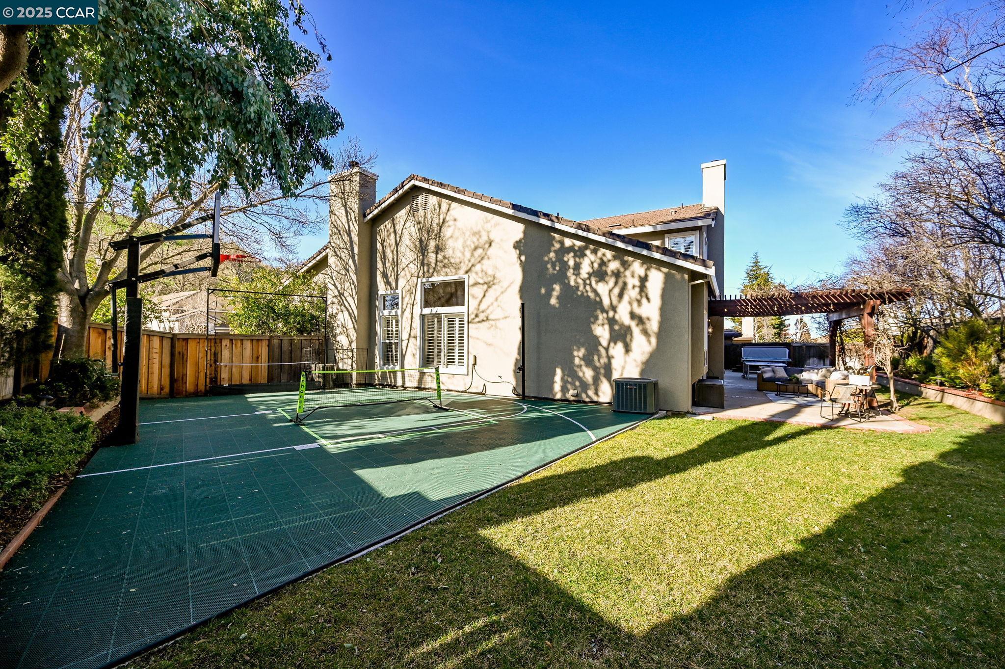 9009 Elk Drive