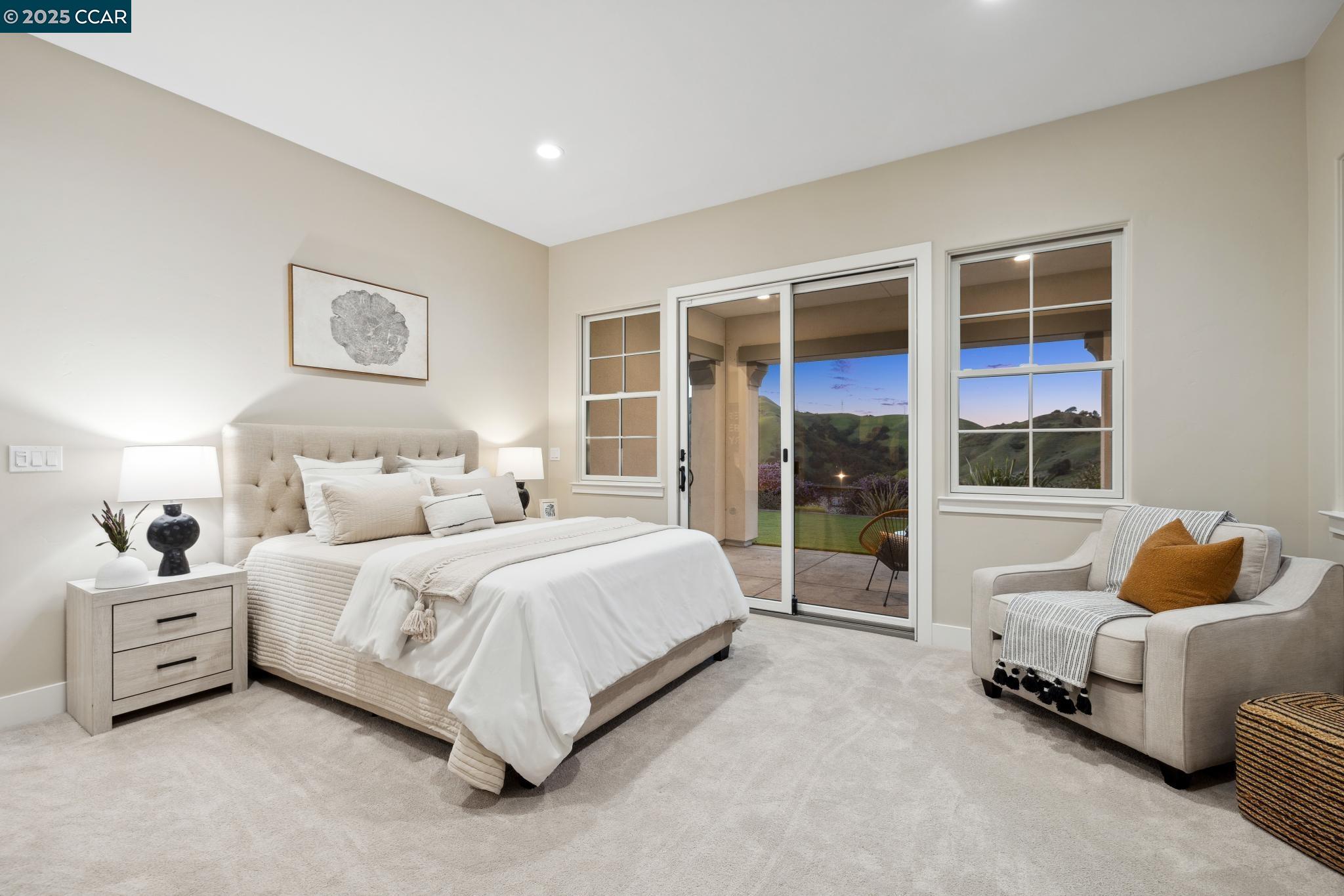 23 West Hill Way