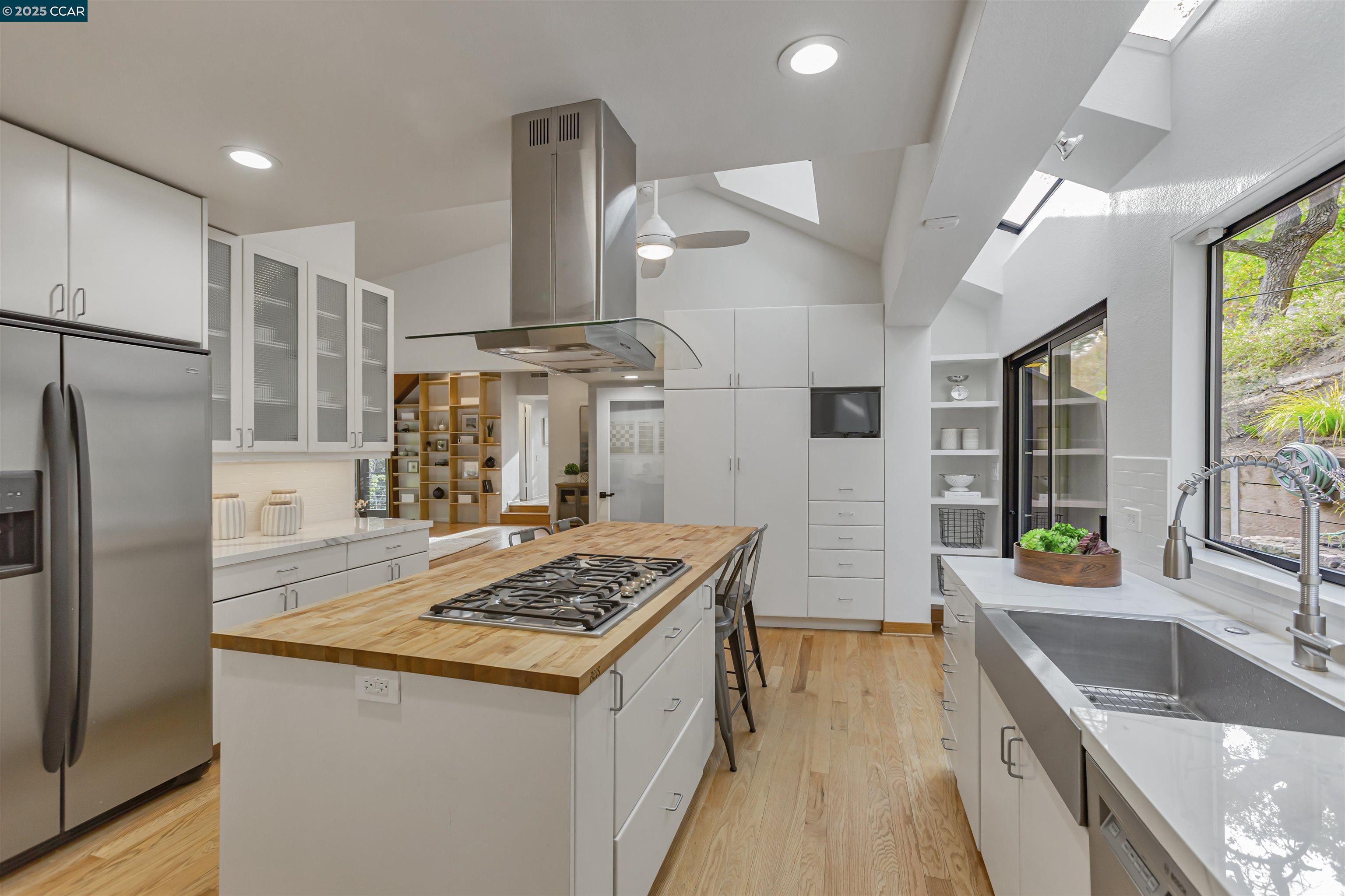 1232 Woodborough Rd
