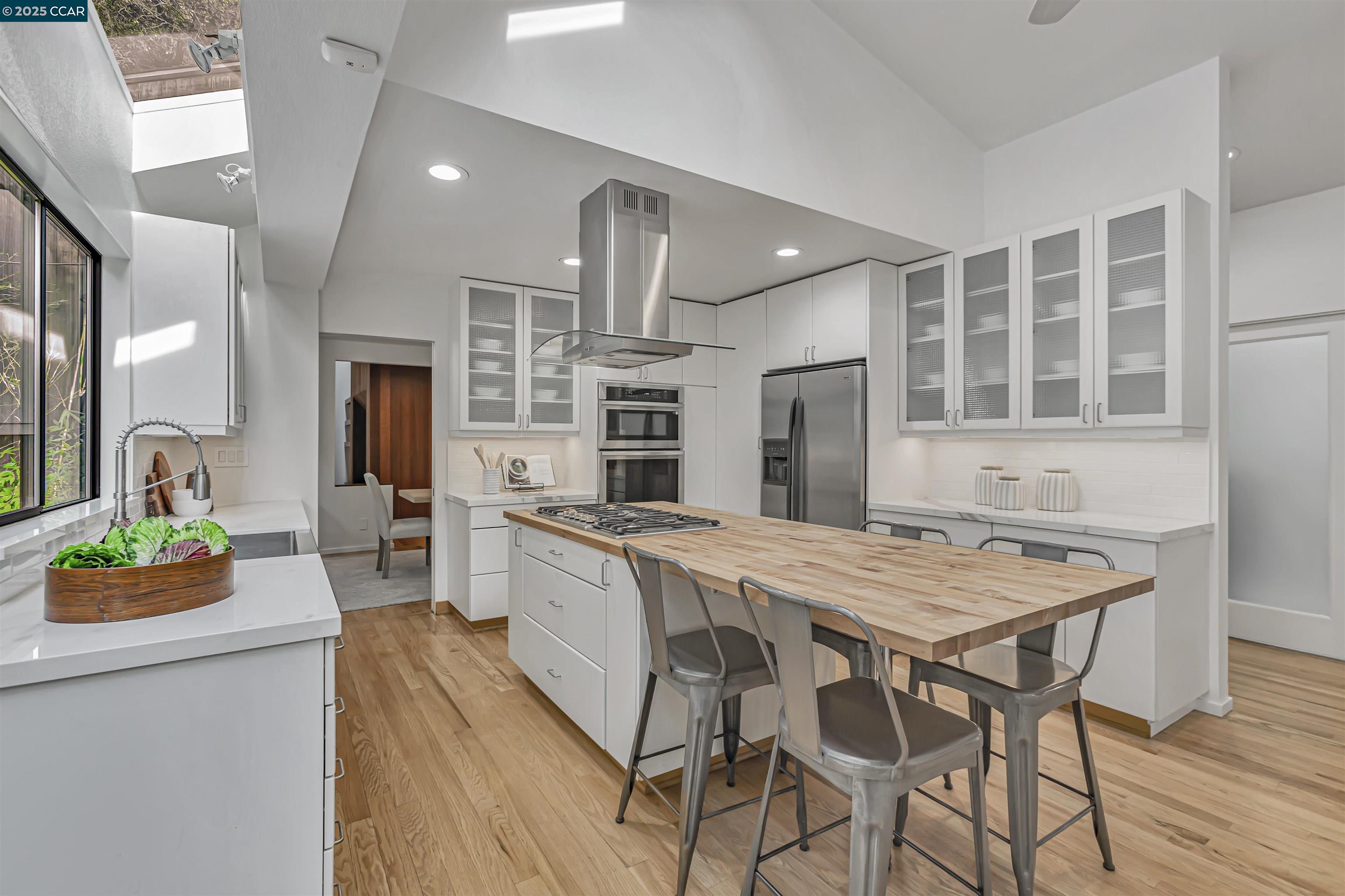 1232 Woodborough Rd