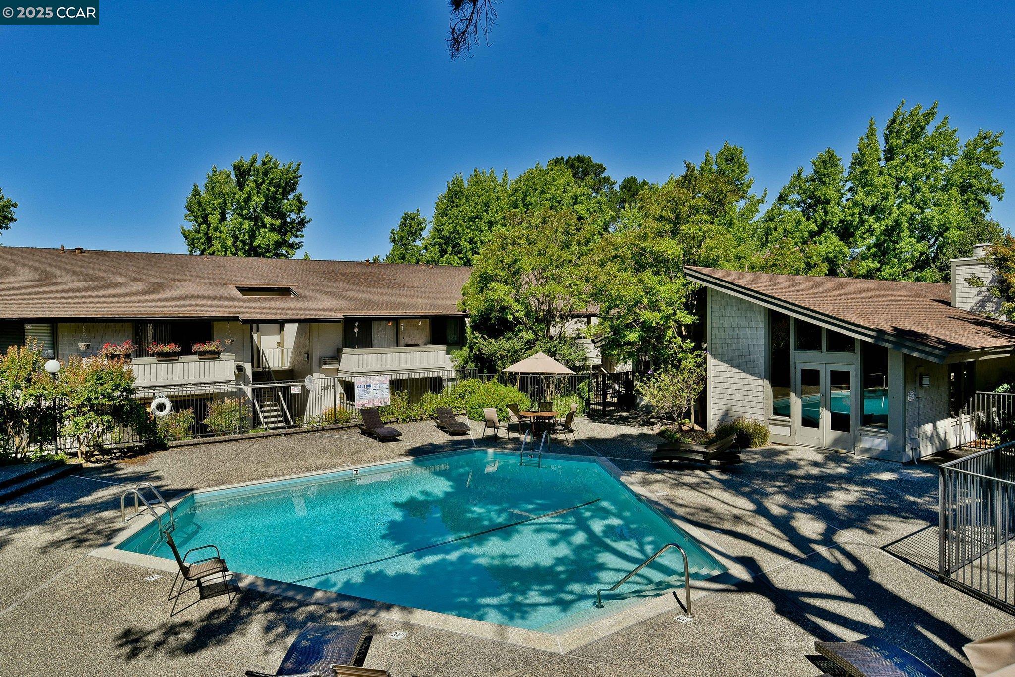 1451 Marchbanks Drive # 4