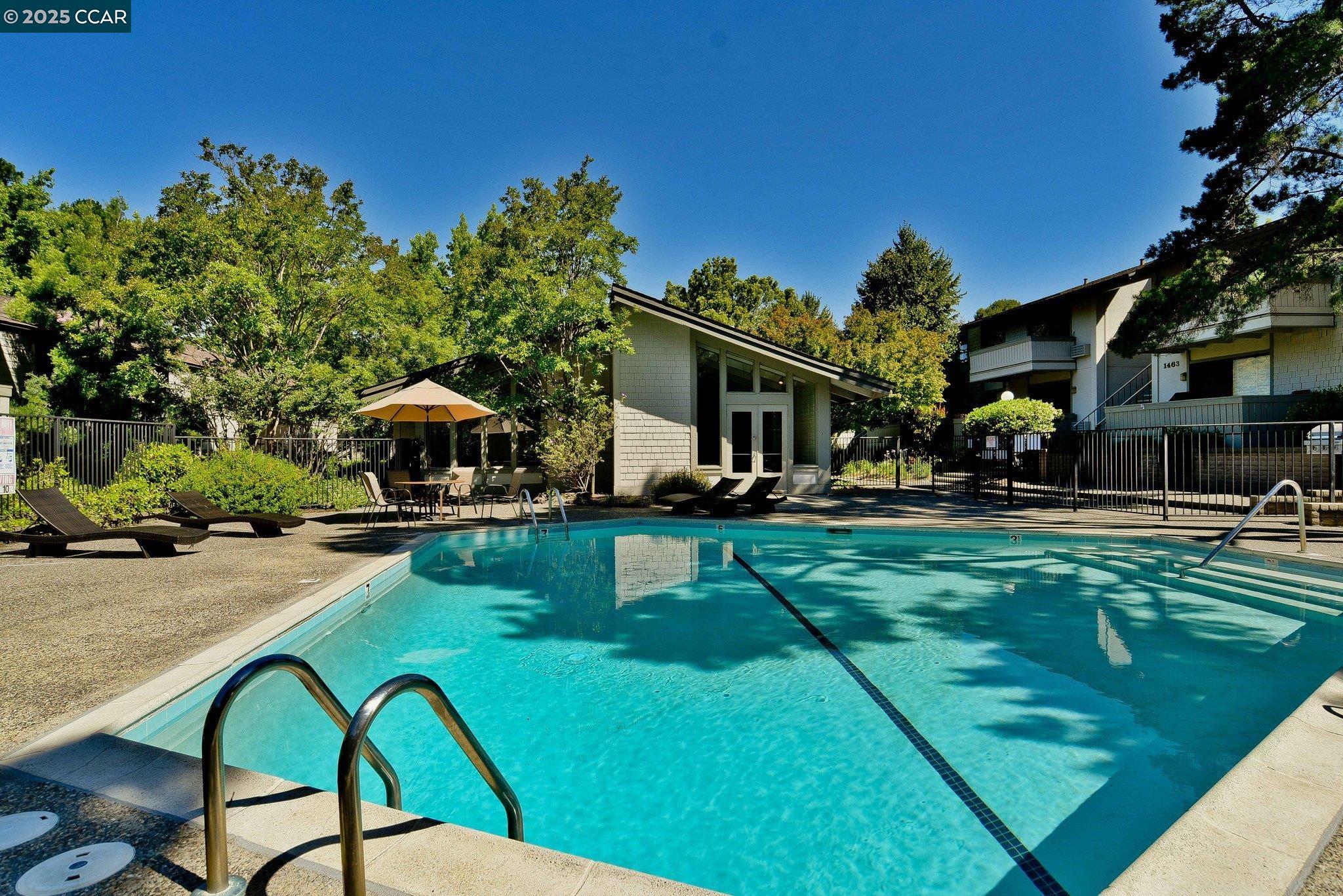 1451 Marchbanks Drive # 4