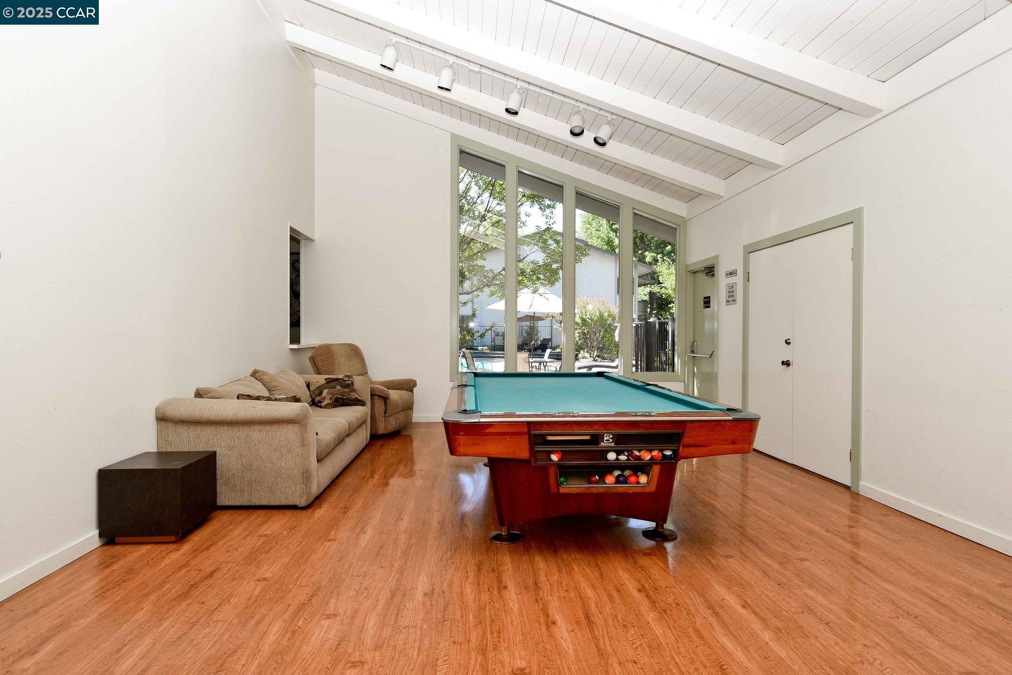 1451 Marchbanks Drive # 4