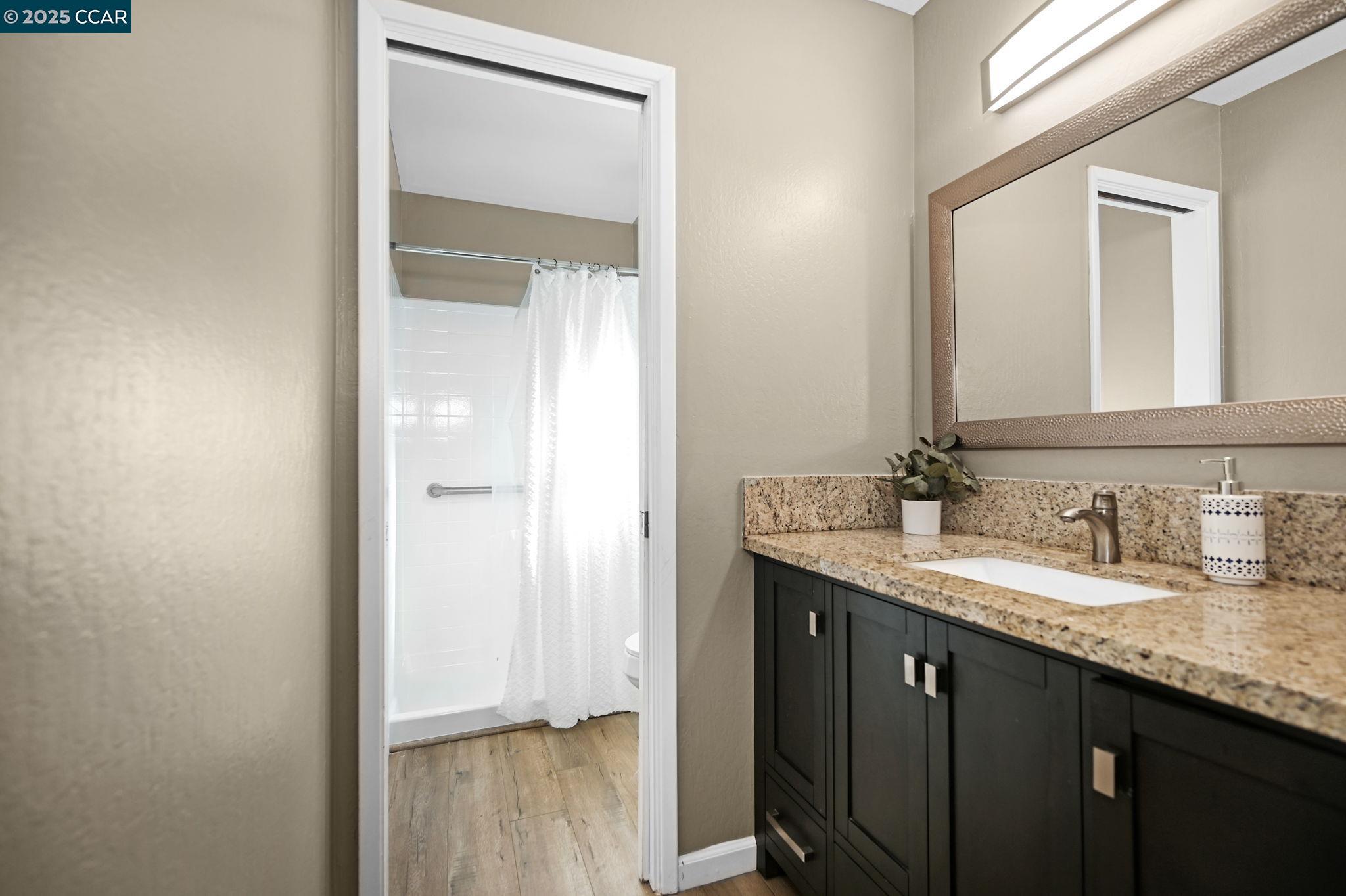 3421 Serpentine Dr