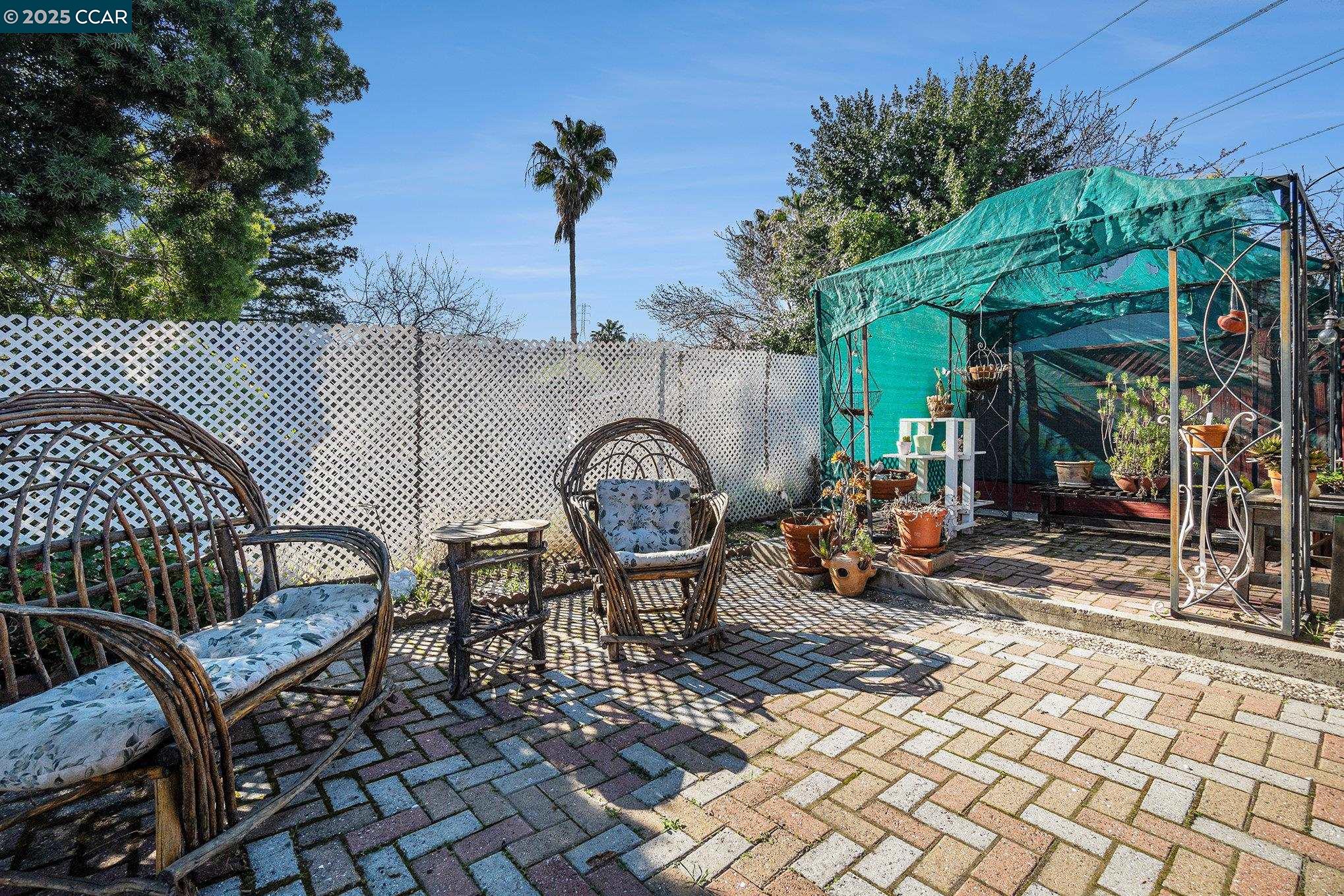3236 G Street