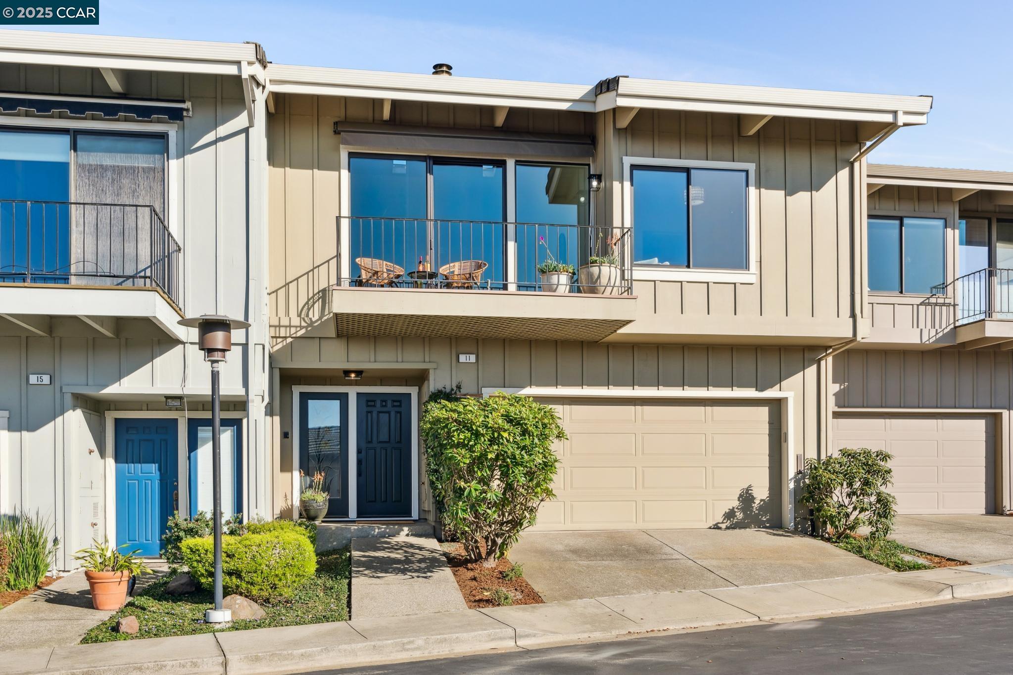 11 Marlin Cove