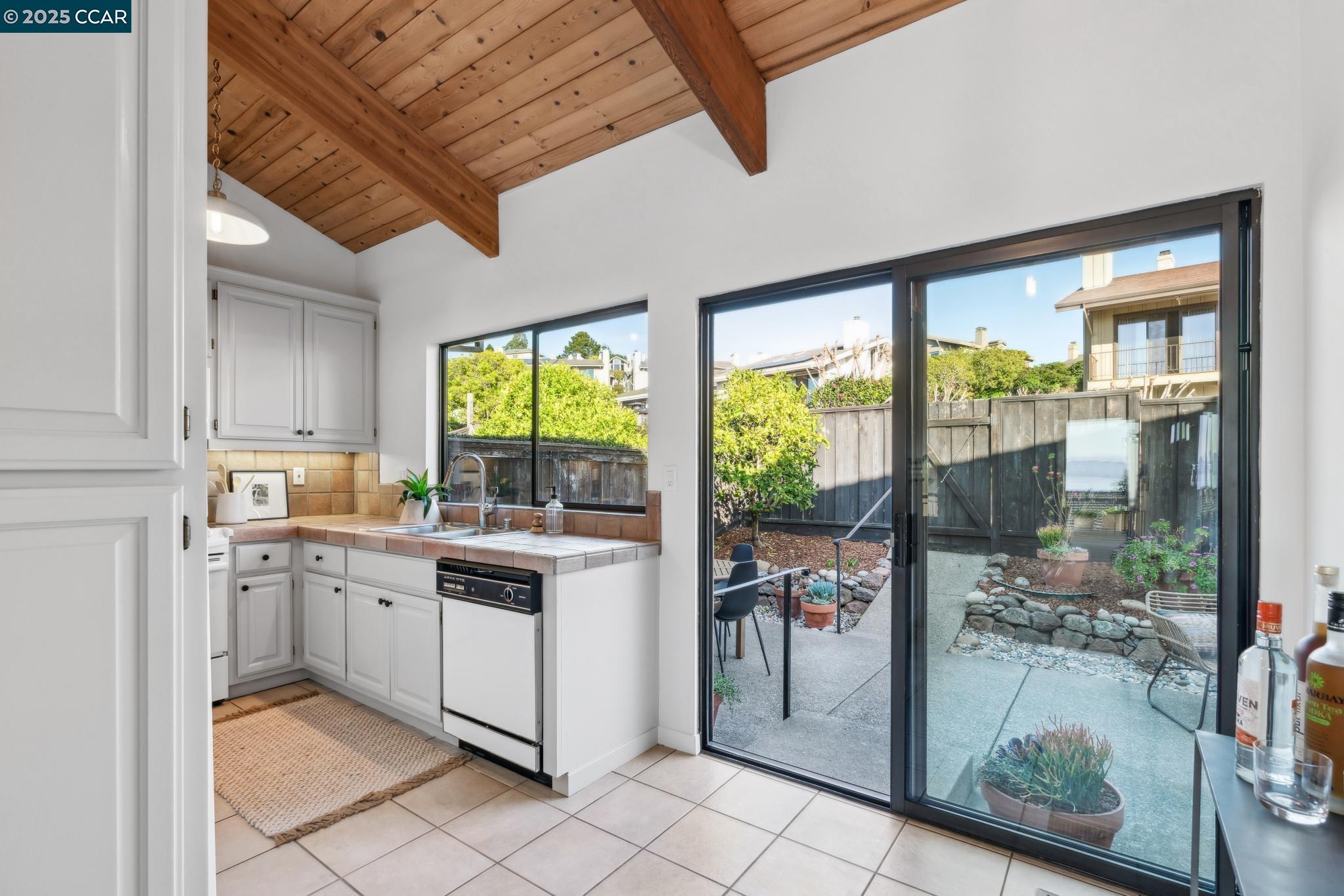 11 Marlin Cove