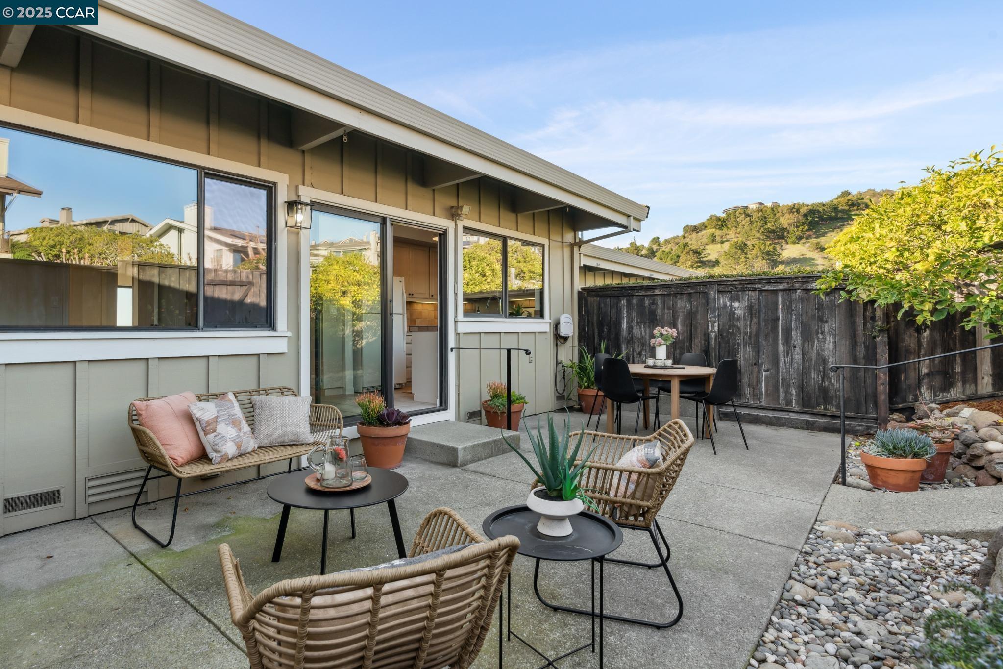 11 Marlin Cove