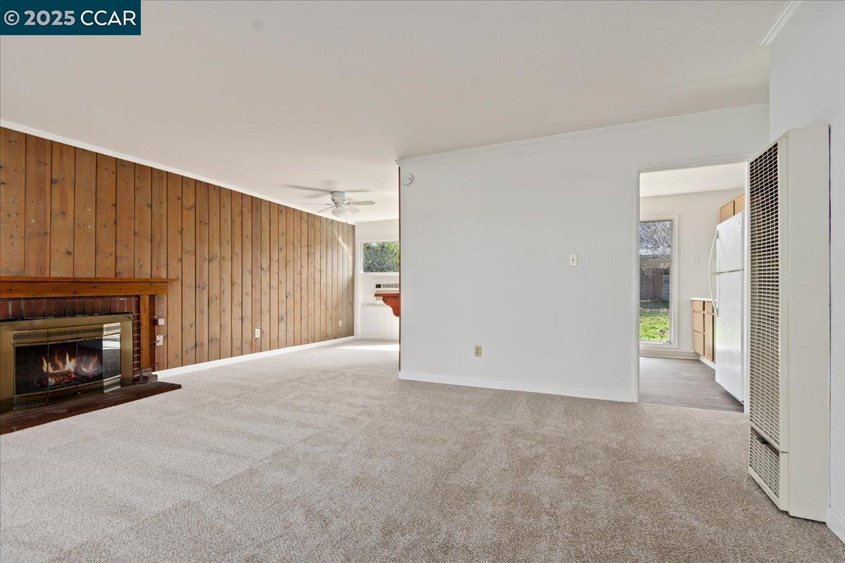 2706 Mayfair