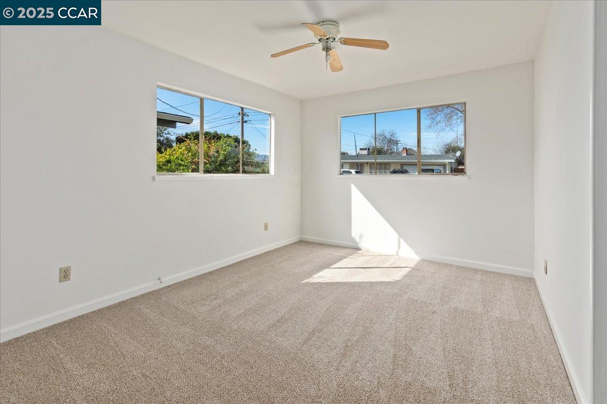 2706 Mayfair