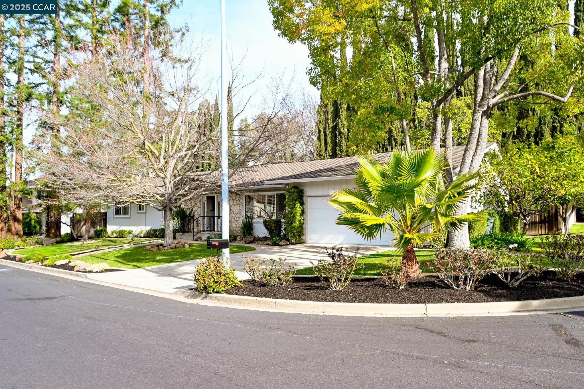 4025 Hitchcock Rd