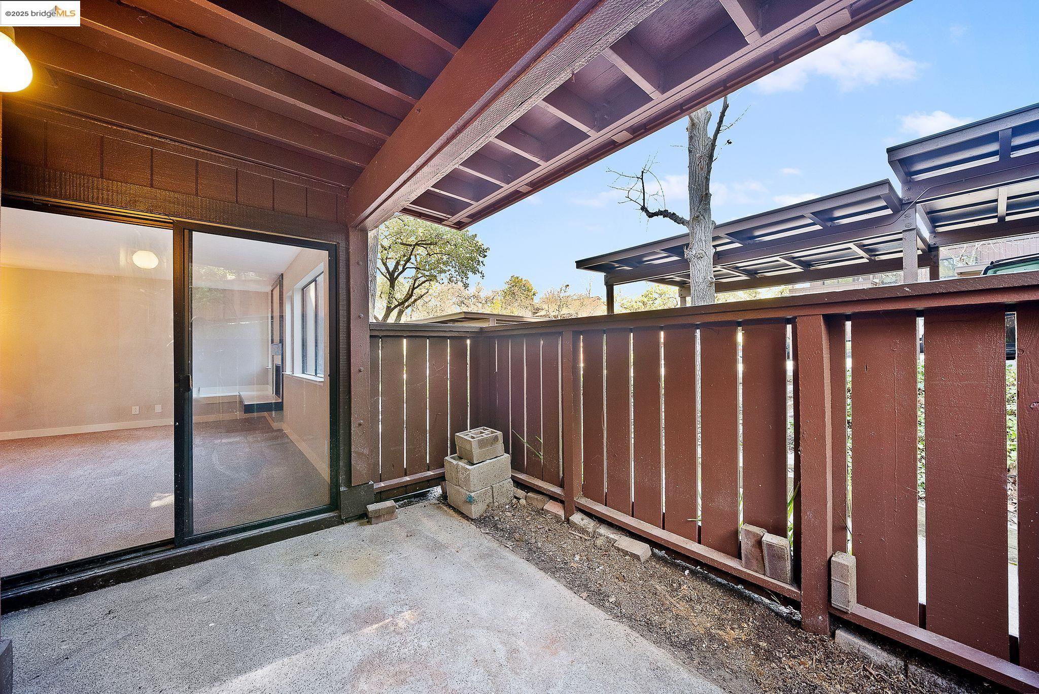 872 Camelback Place