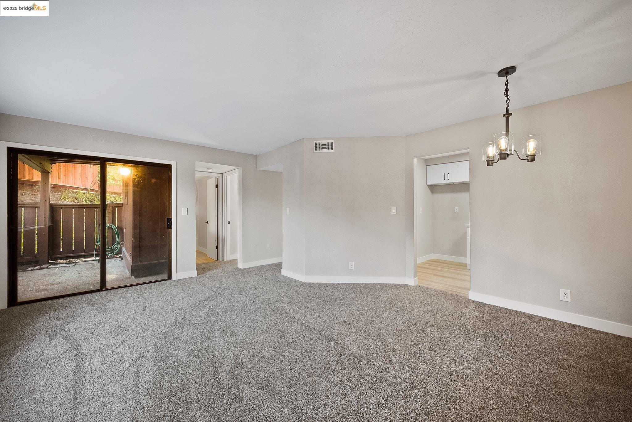 872 Camelback Place