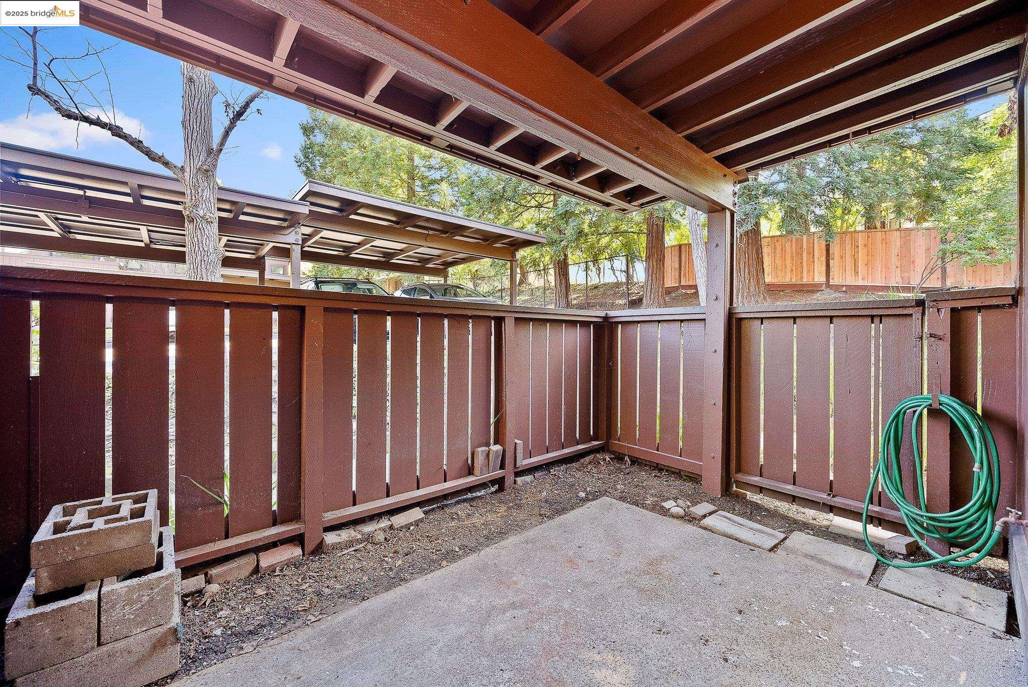 872 Camelback Place
