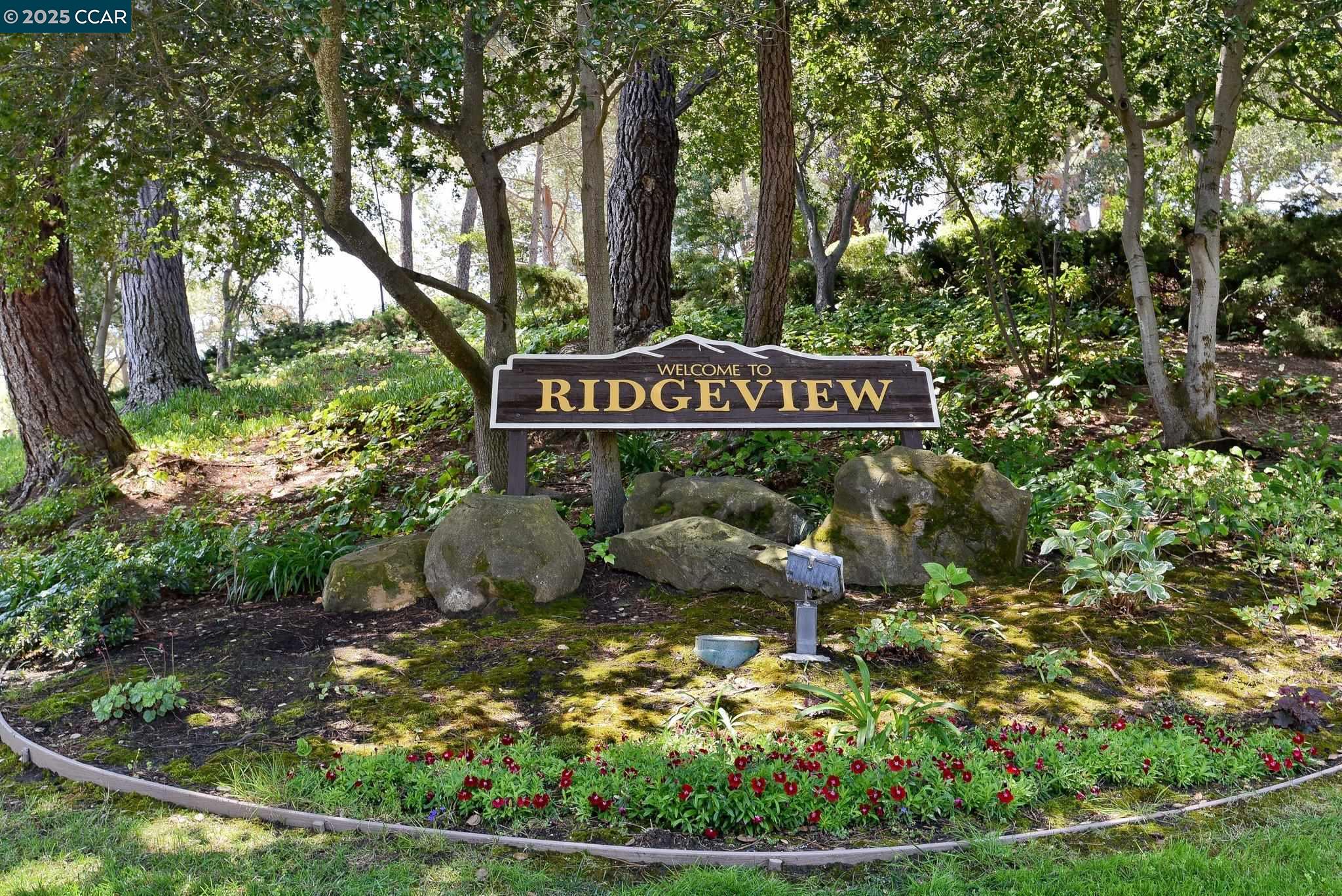 430 Ridgeview Dr