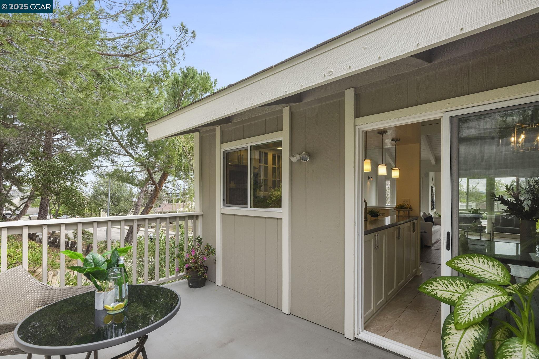 430 Ridgeview Dr