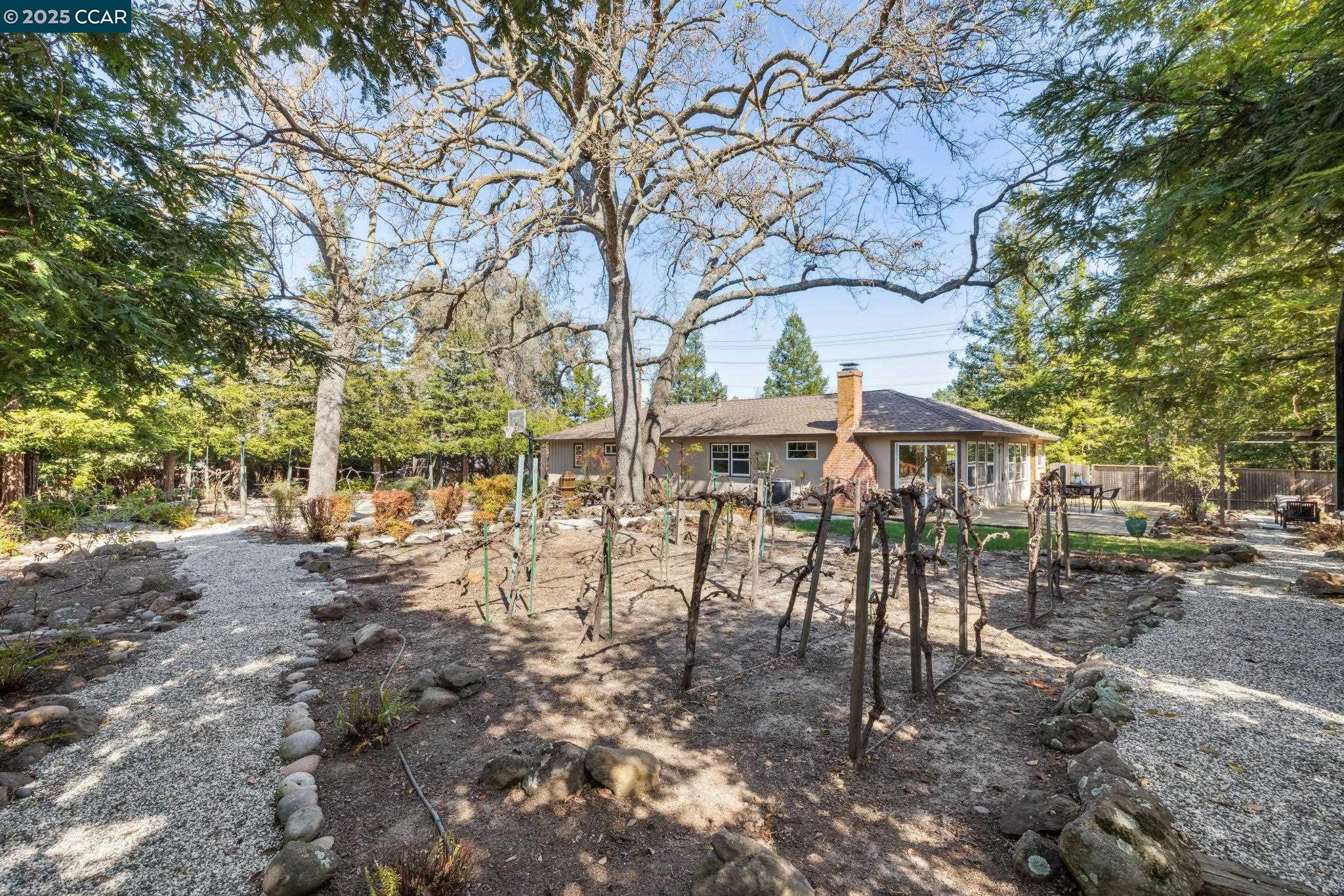 2041 Blackwood Dr