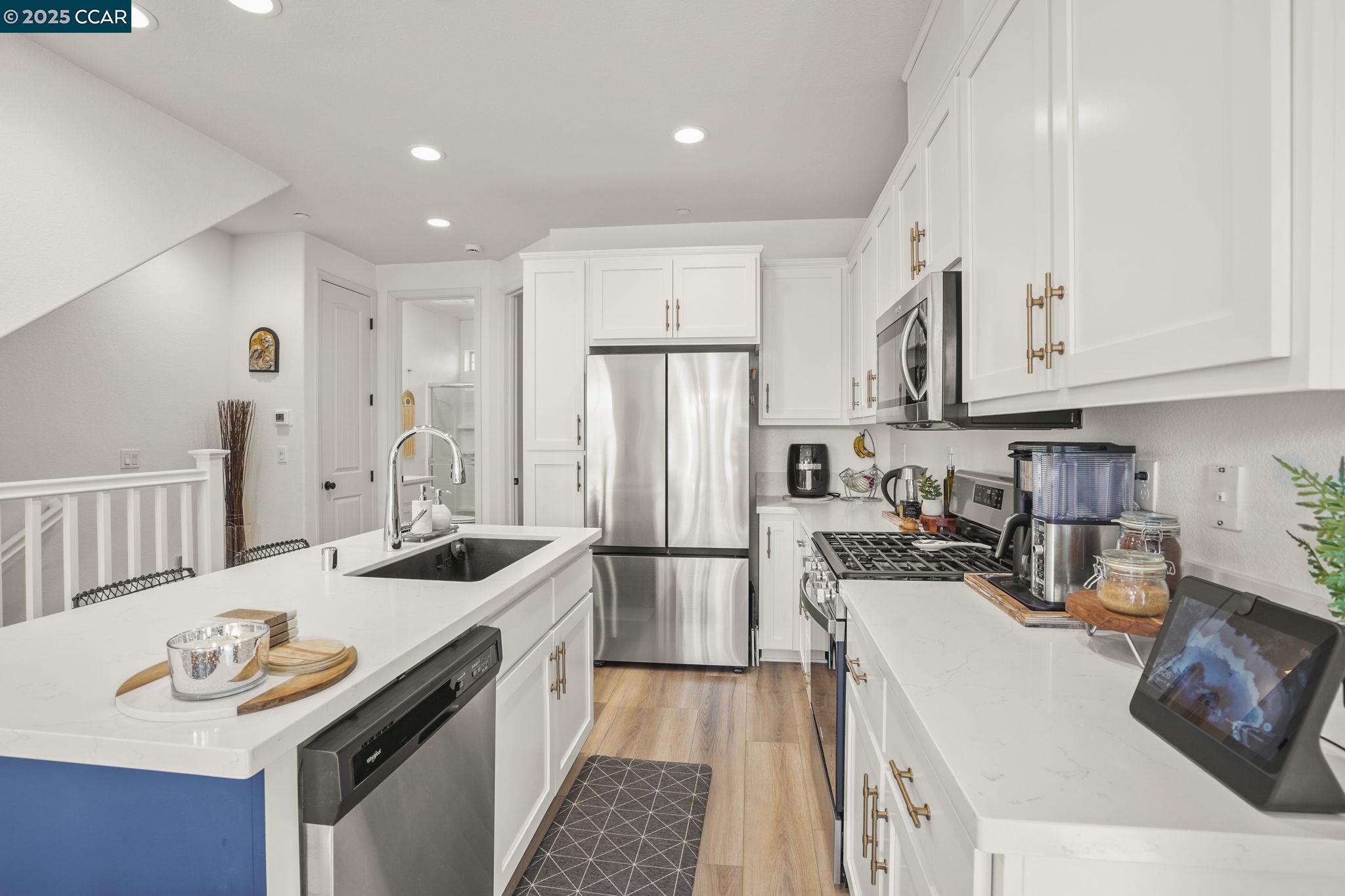 334 Laurel Knoll Dr