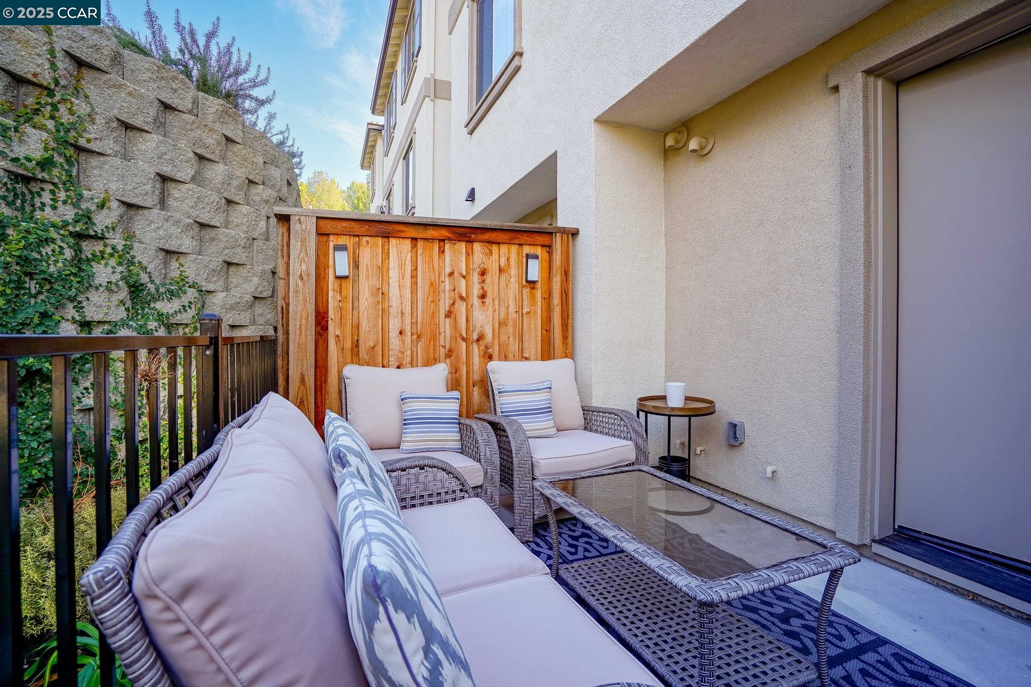 334 Laurel Knoll Dr