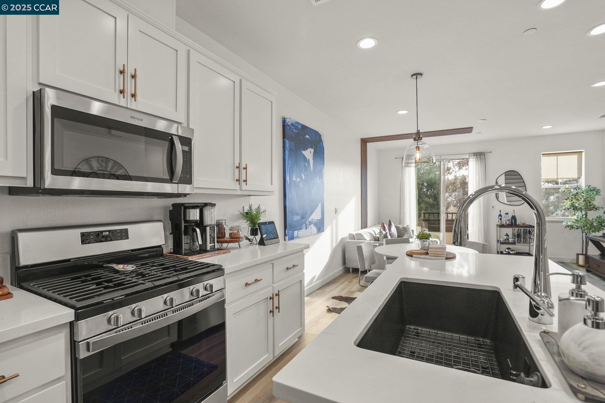334 Laurel Knoll Dr